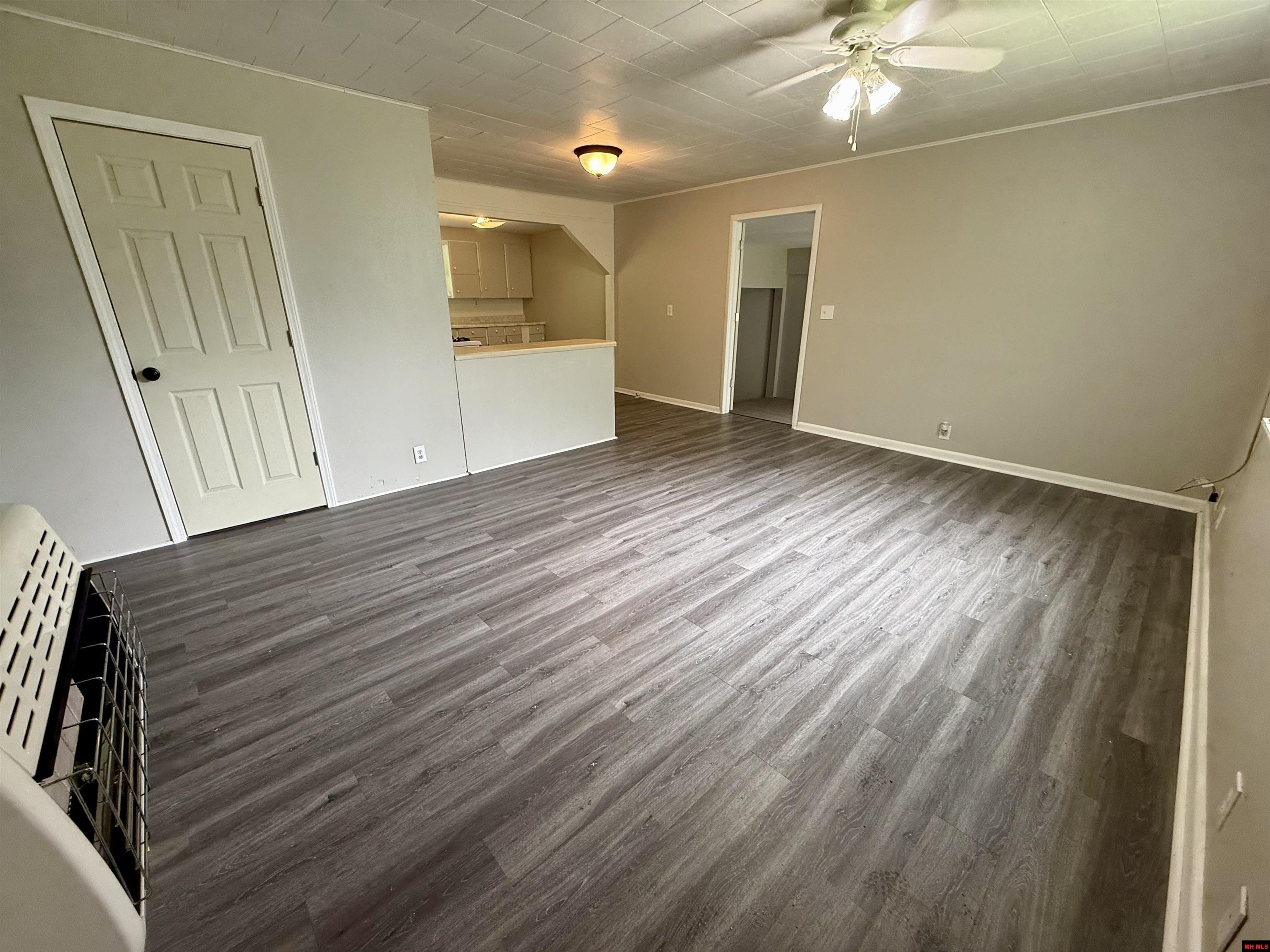 131 N PINE STREET Salem, AR