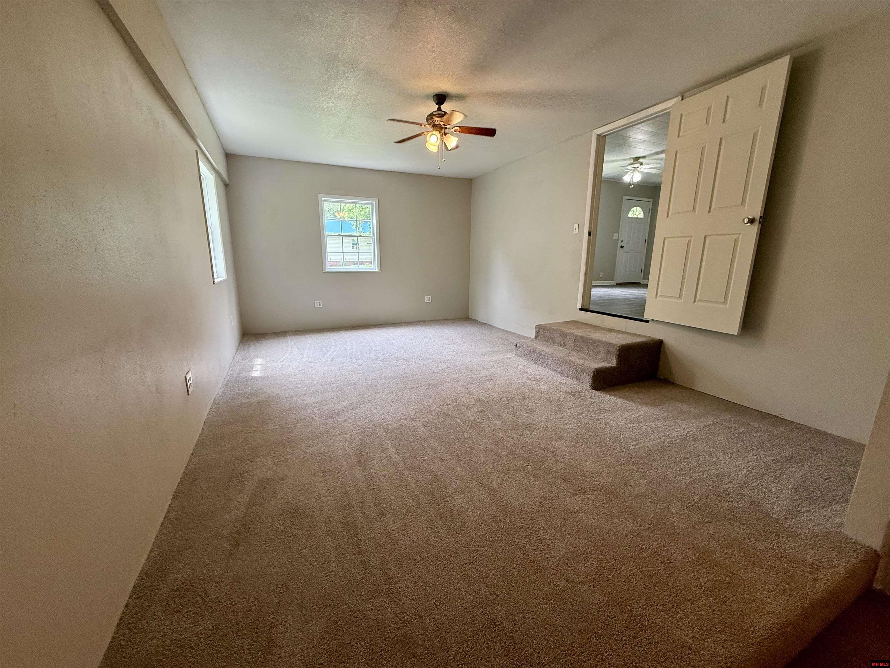 131 N PINE STREET Salem, AR