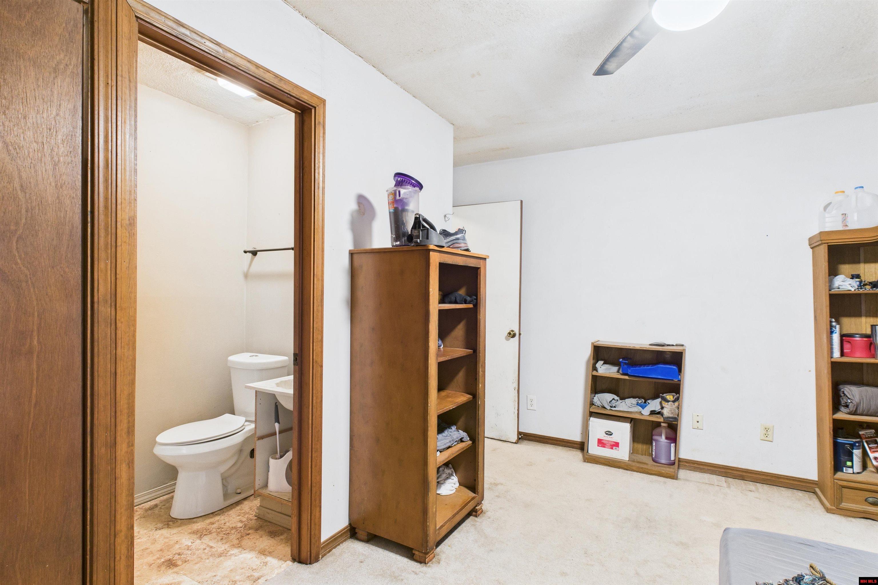 142 WALNUT CIRCLE Yellville, AR