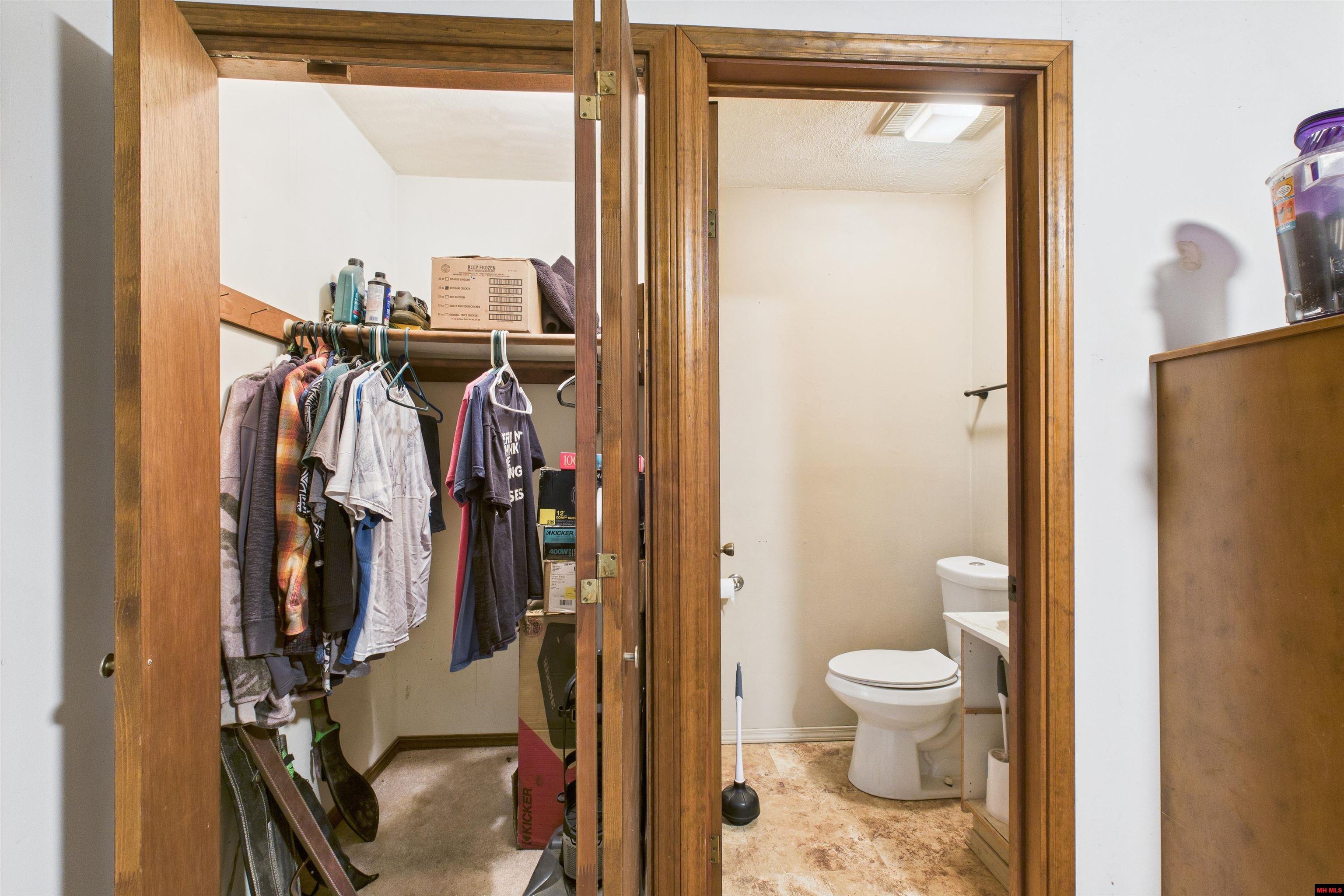 142 WALNUT CIRCLE Yellville, AR