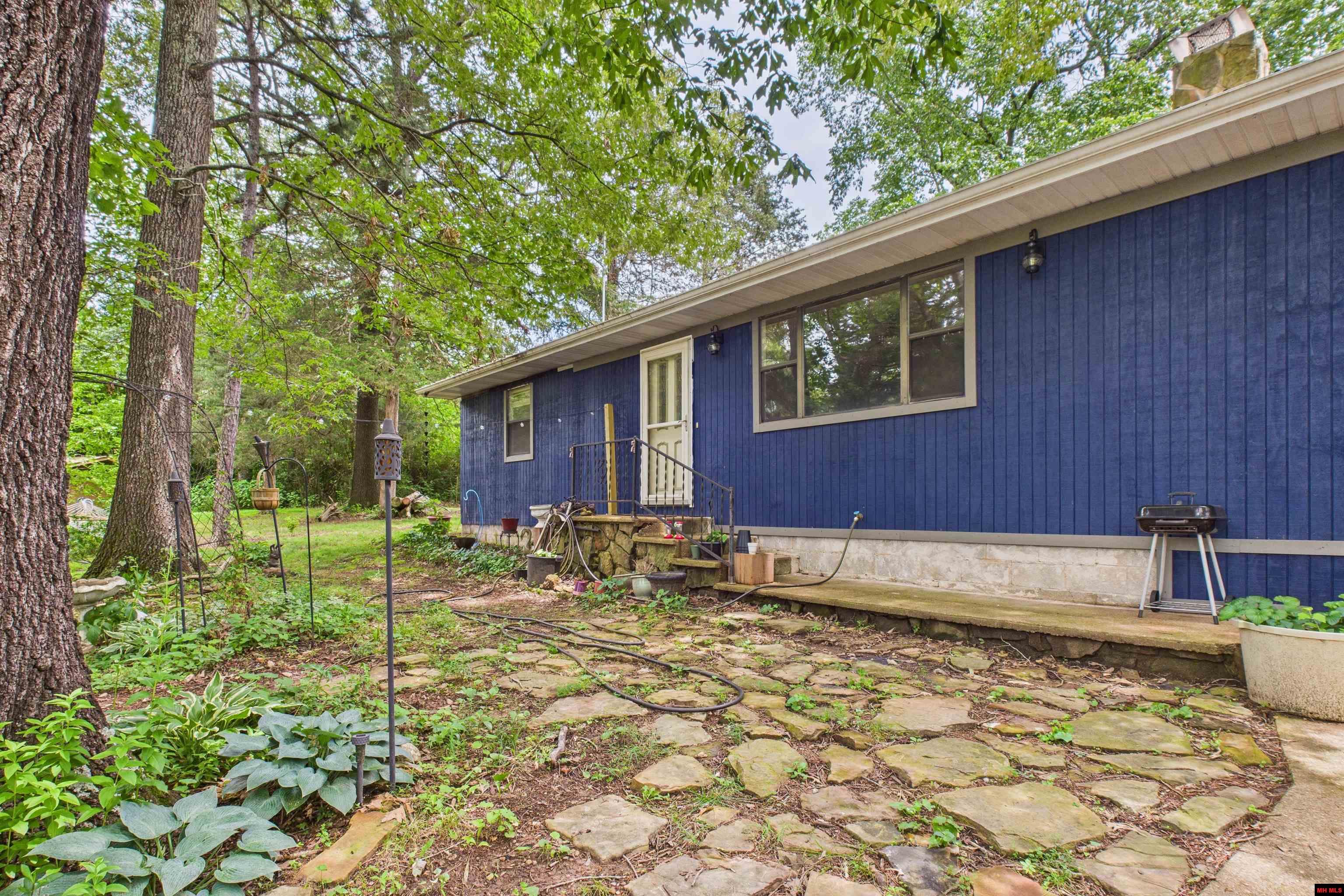142 WALNUT CIRCLE Yellville, AR