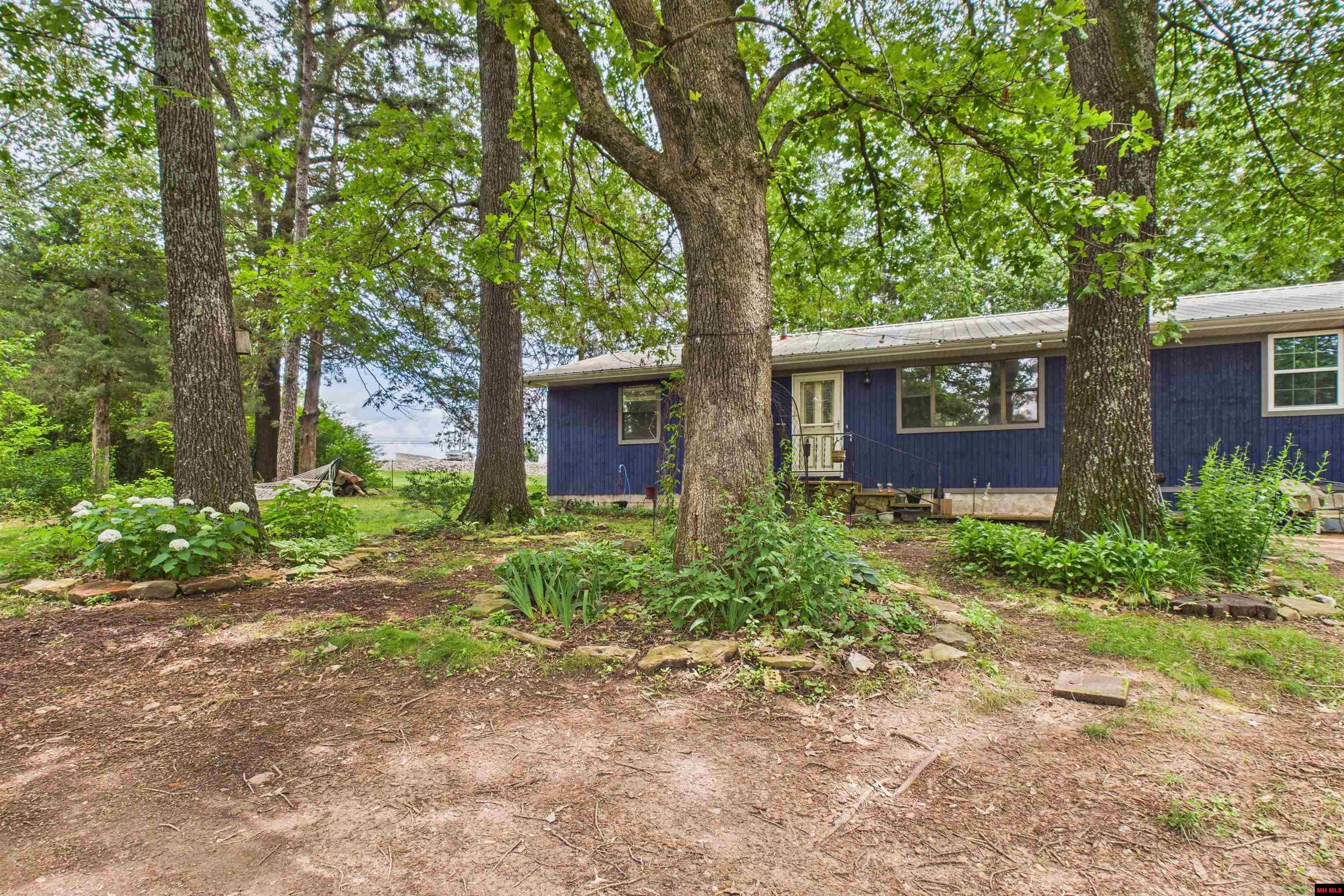 142 WALNUT CIRCLE Yellville, AR
