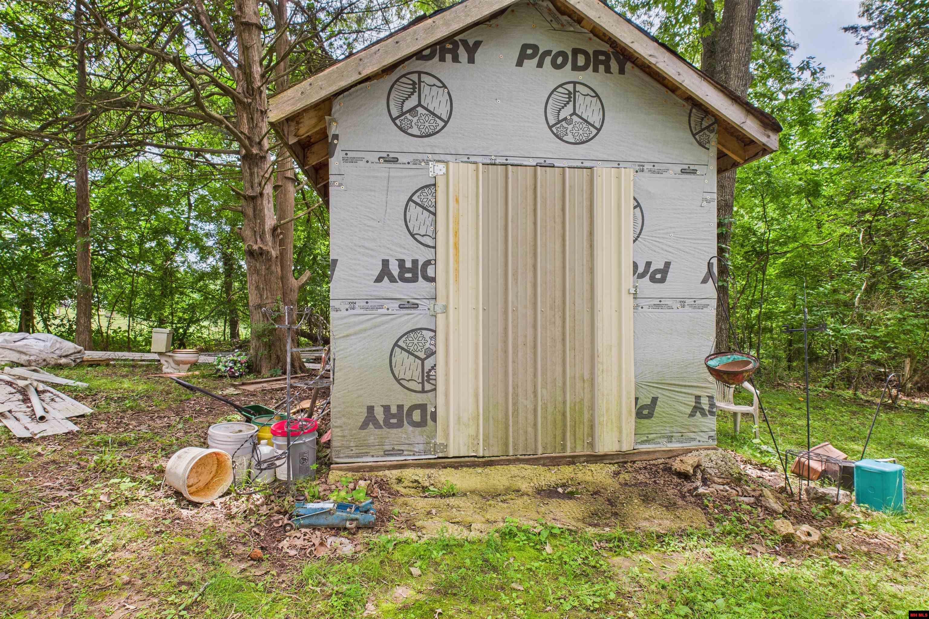 142 WALNUT CIRCLE Yellville, AR