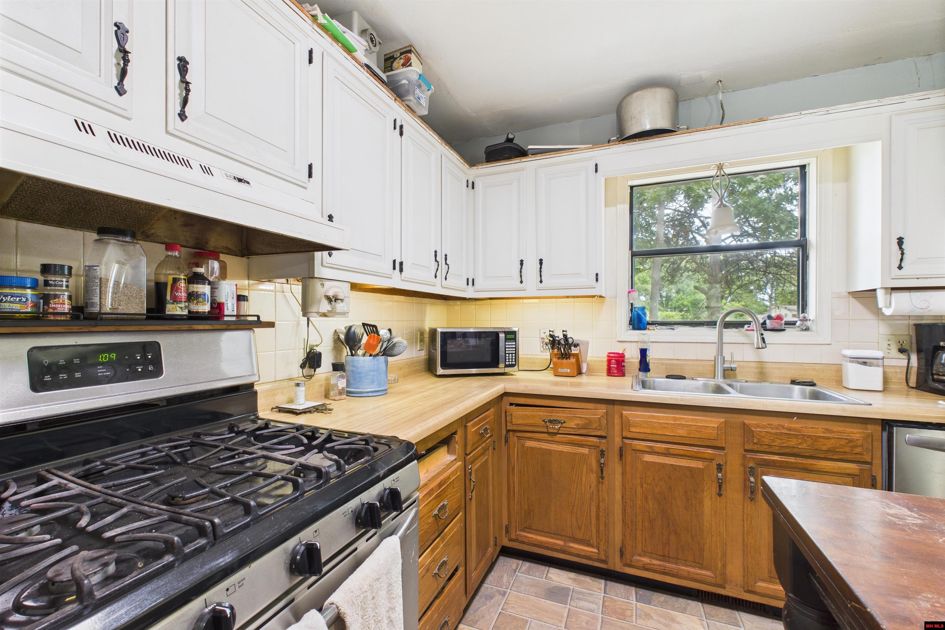 142 WALNUT CIRCLE Yellville, AR