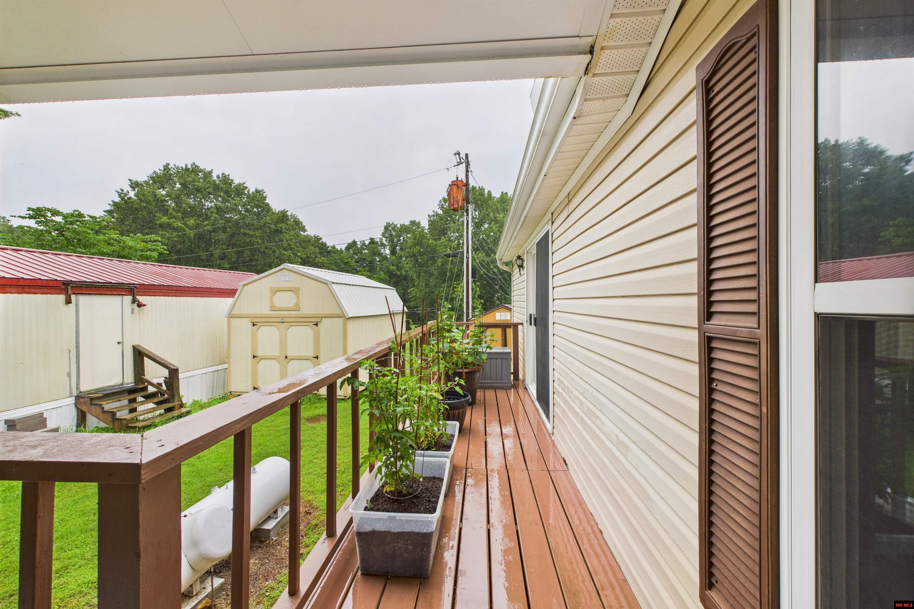 661 NUBBIN RIDGE ROAD Lakeview, AR