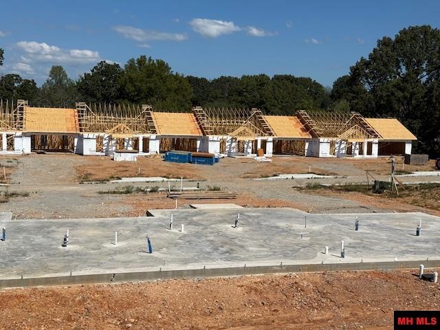 2019 Silver Bay Court