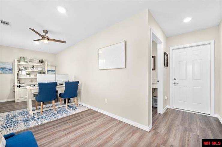 2019 Silver Bay Court