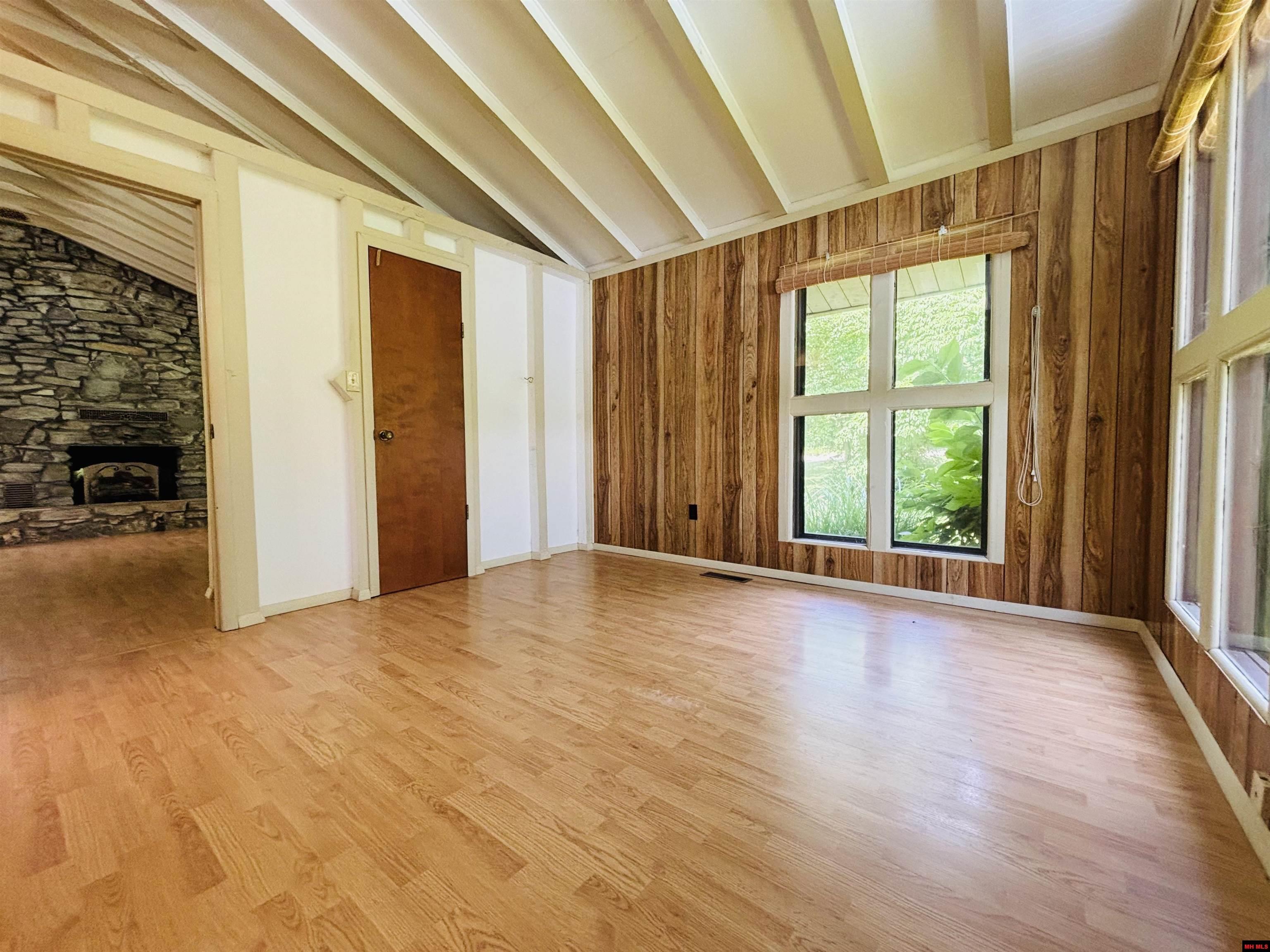 272 BENT OAK LANE Midway, AR