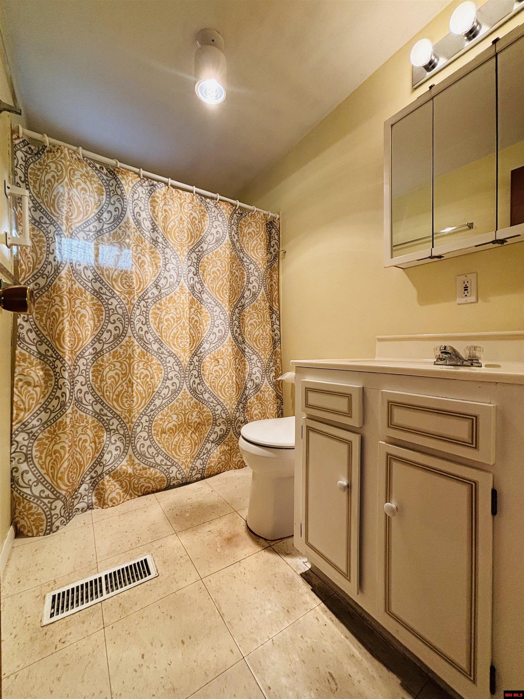 272 BENT OAK LANE Midway, AR