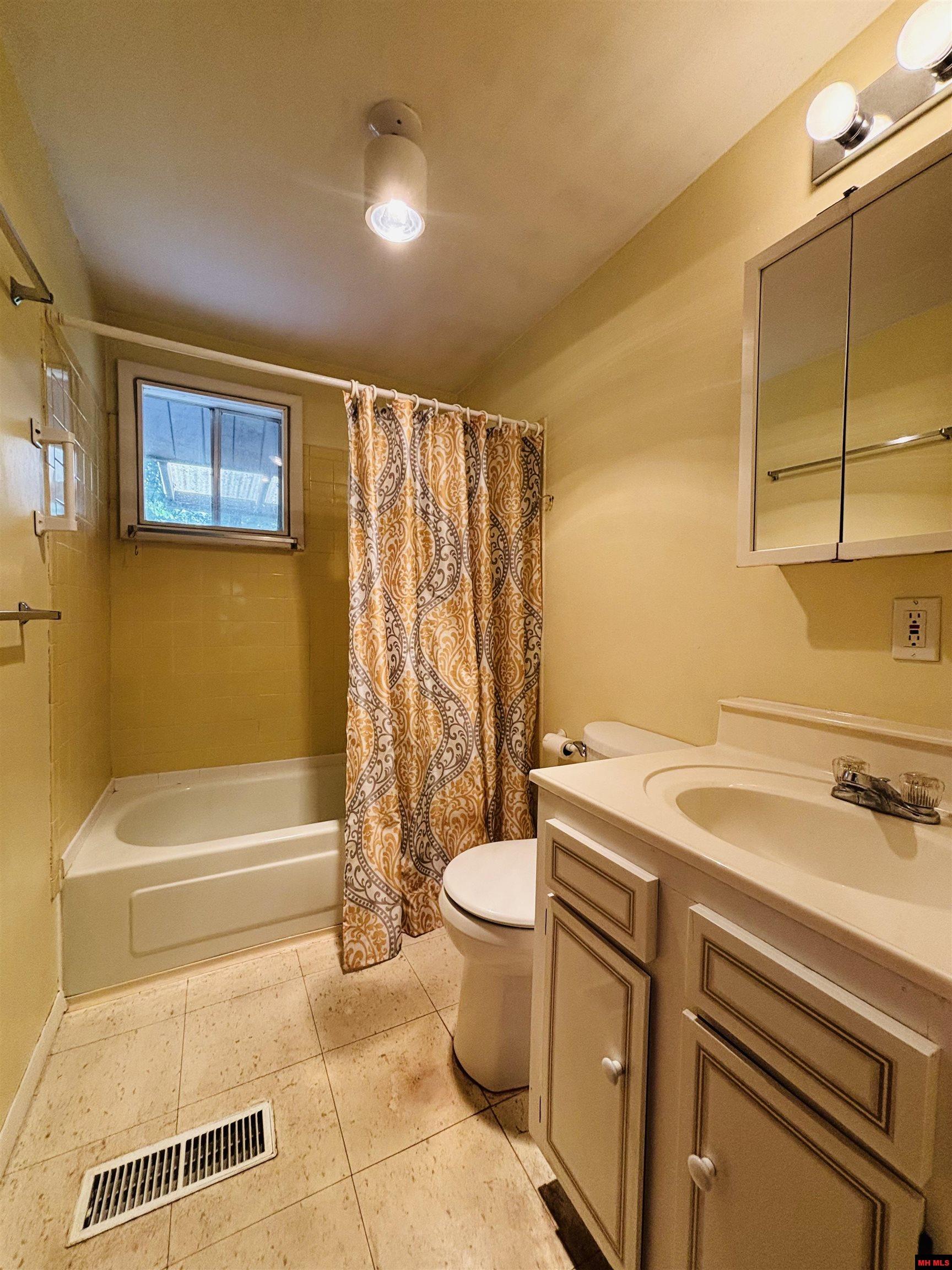 272 BENT OAK LANE Midway, AR