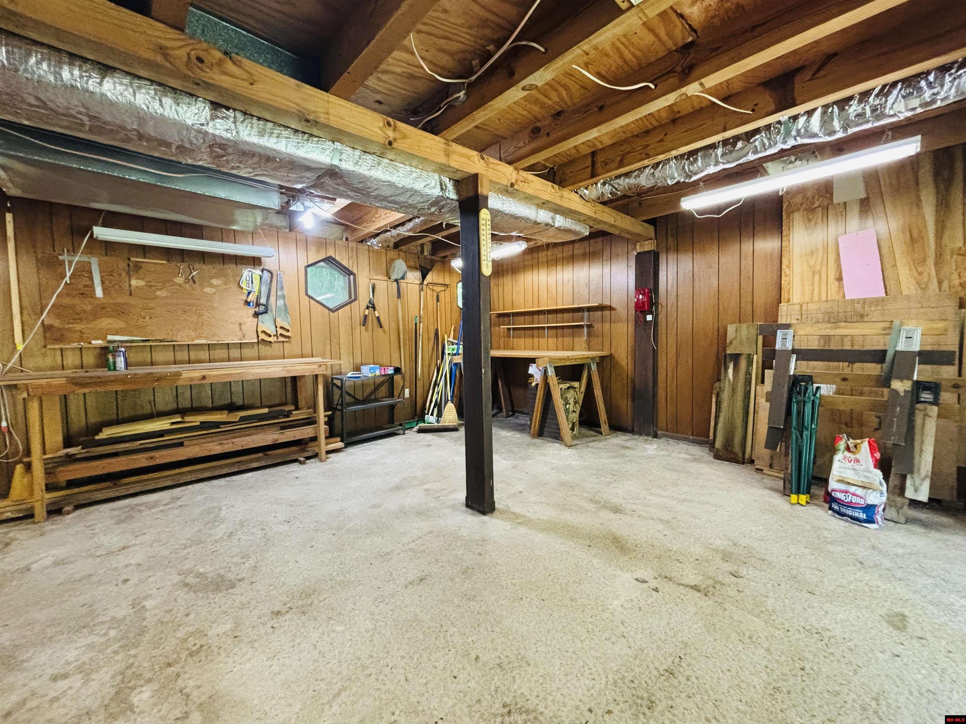 272 BENT OAK LANE Midway, AR