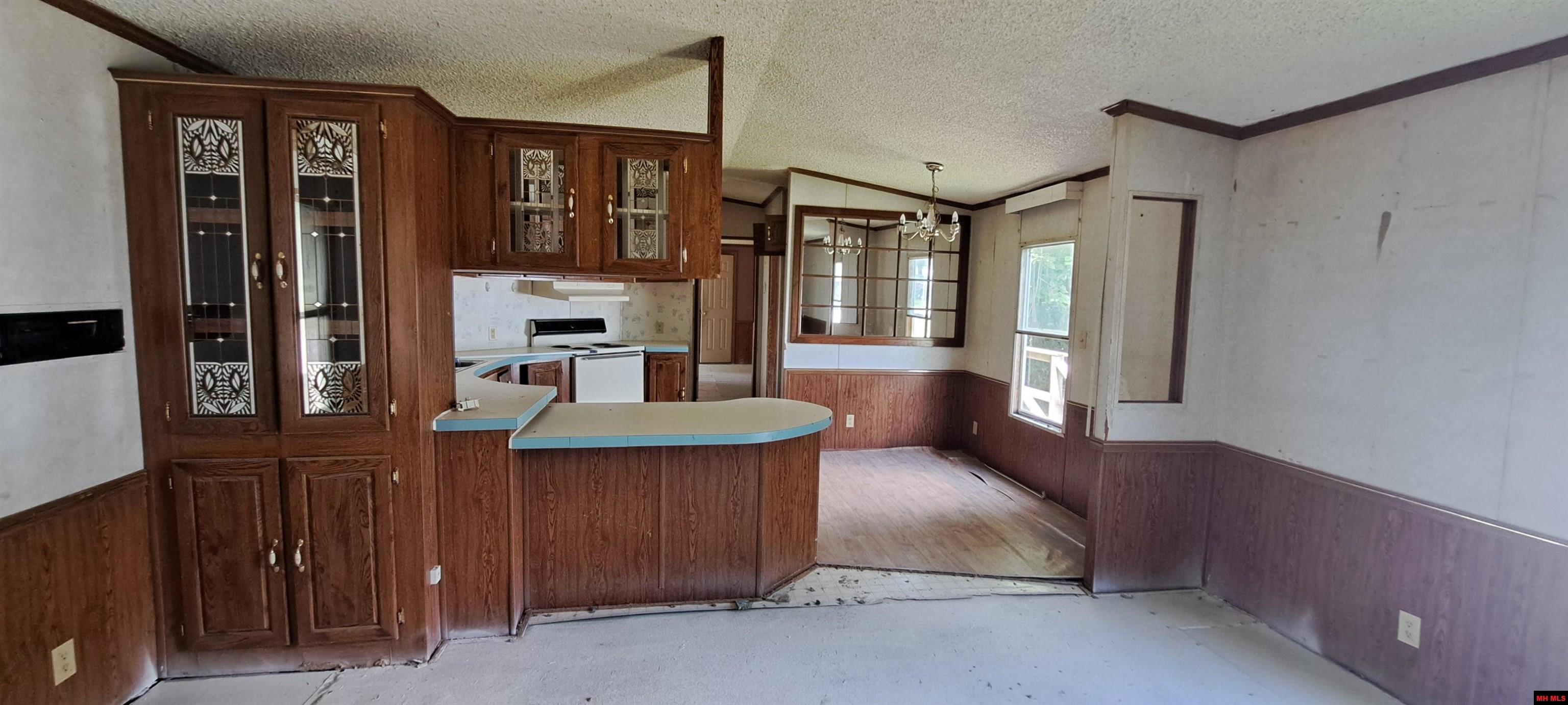 1326 E 9TH STREET Mountain Home, AR