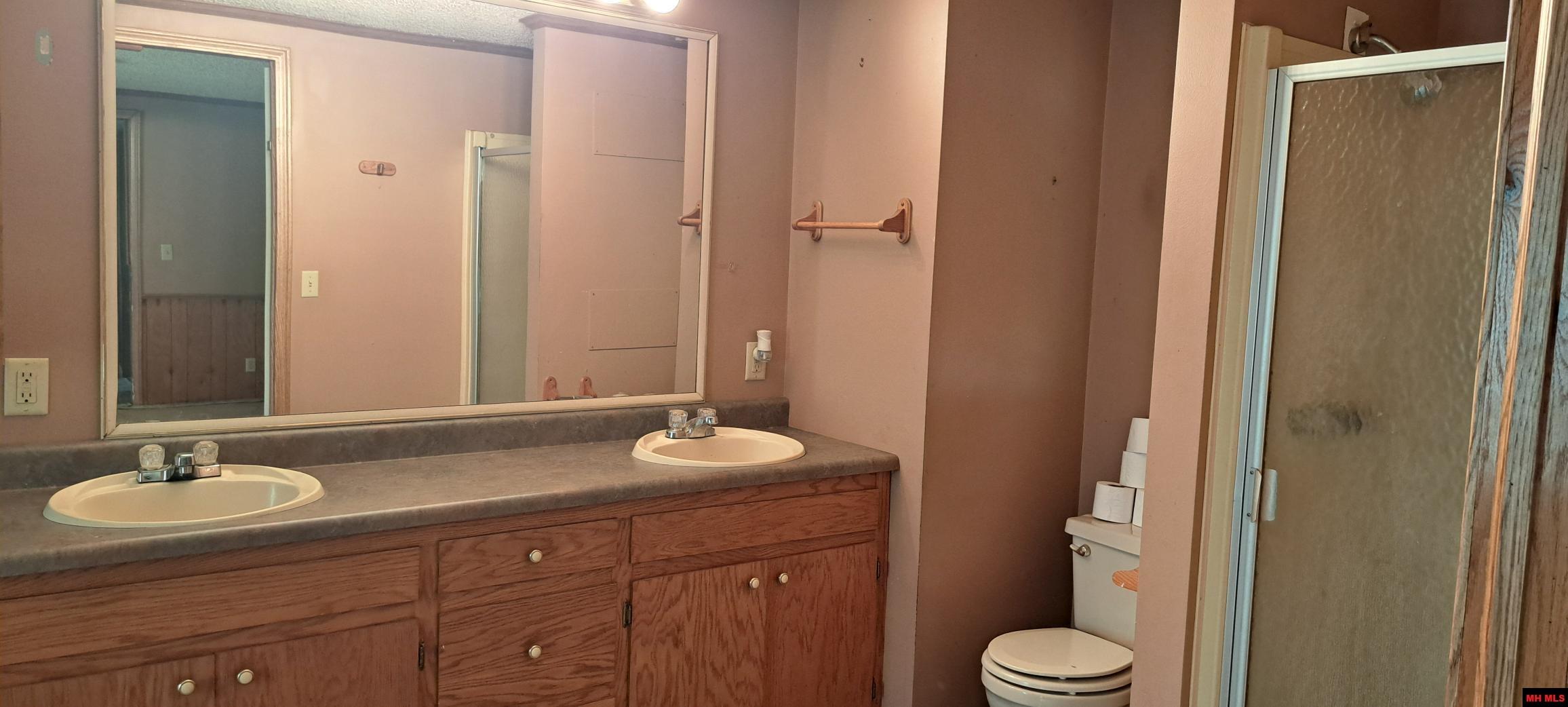 1326 E 9TH STREET Mountain Home, AR