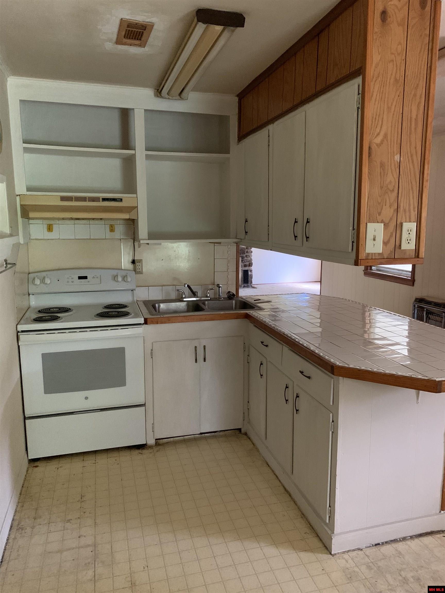 104 NORTH DRIVE Lakeview, AR