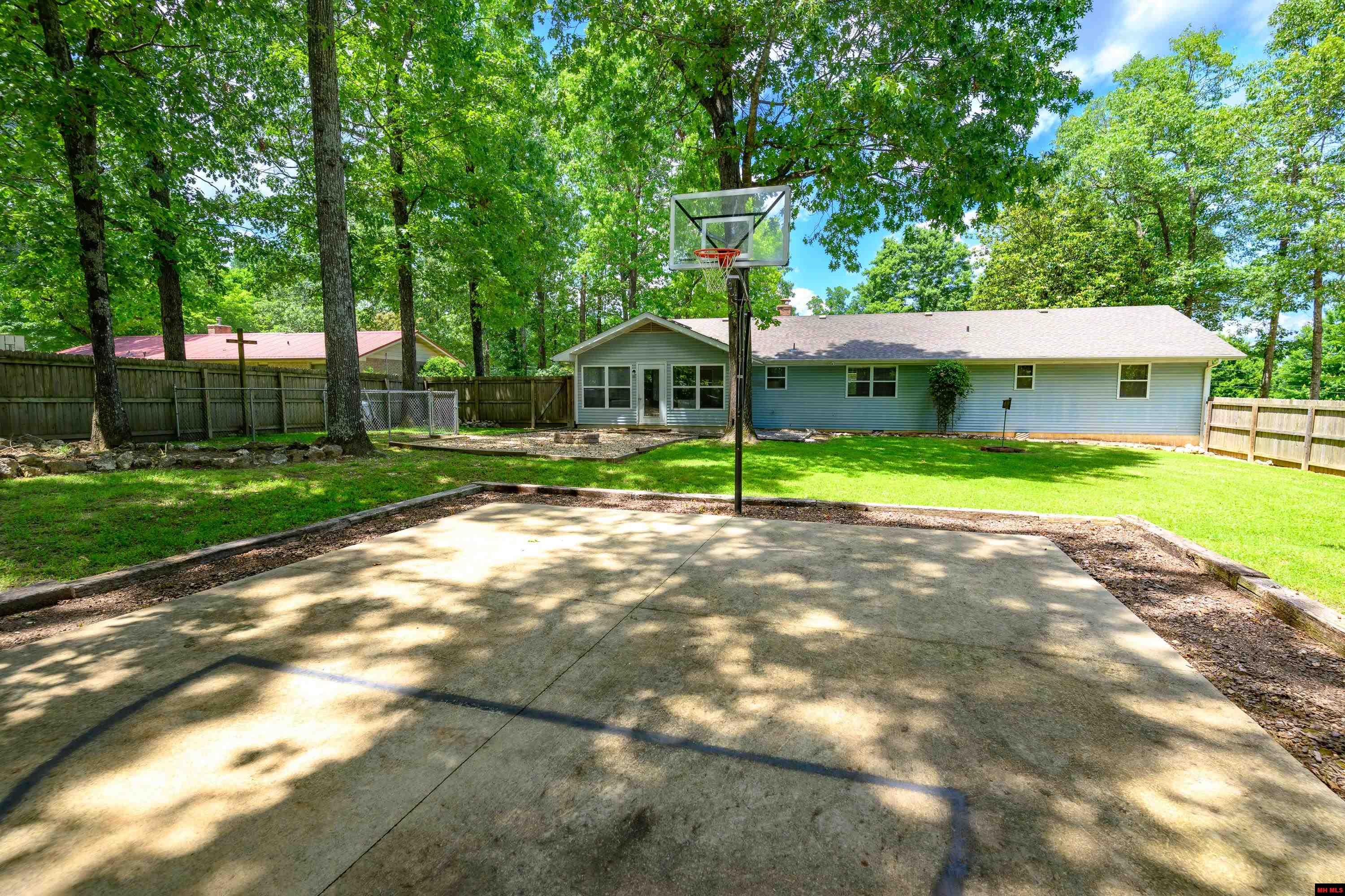 73 PARTRIDGE PLACE Mountain Home, AR