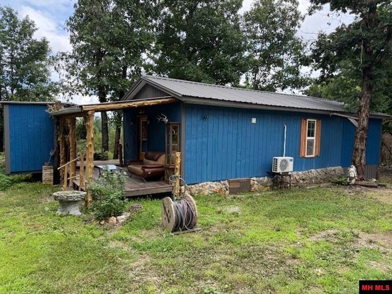 1674 ECHOWOOD CIRCLE Viola, AR 72583