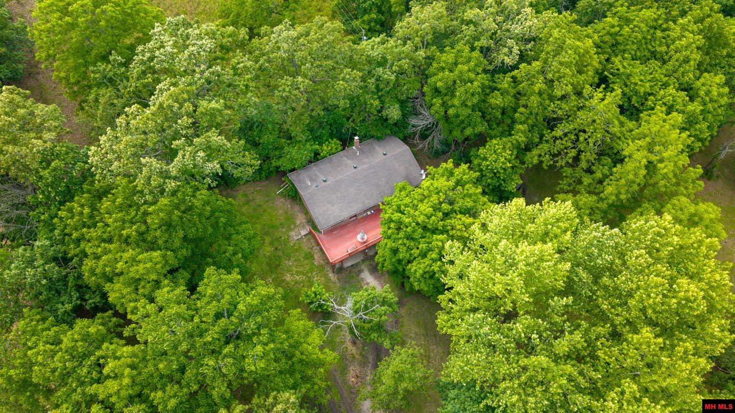 2048 CR 27 Mountain Home, AR 72653