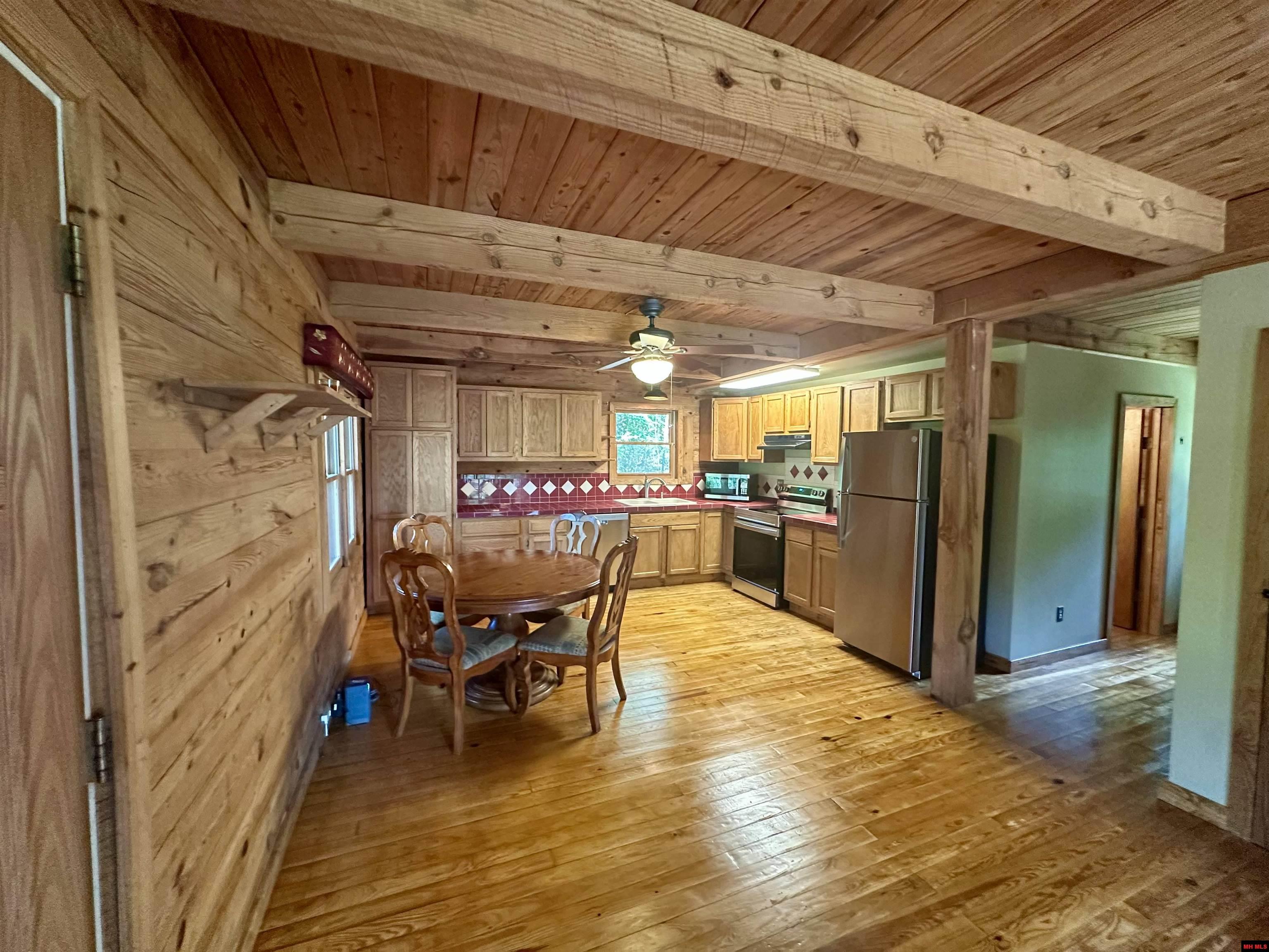 1637 HWY 178 WEST Midway, AR 72651