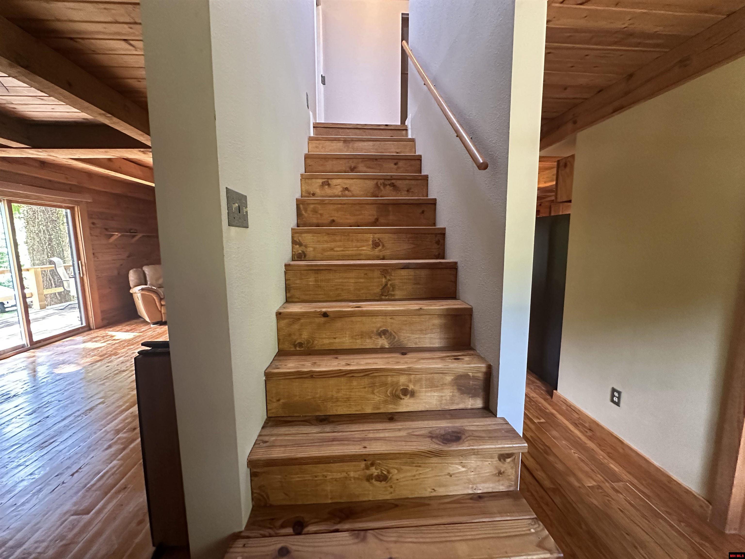 1637 HWY 178 WEST Midway, AR 72651