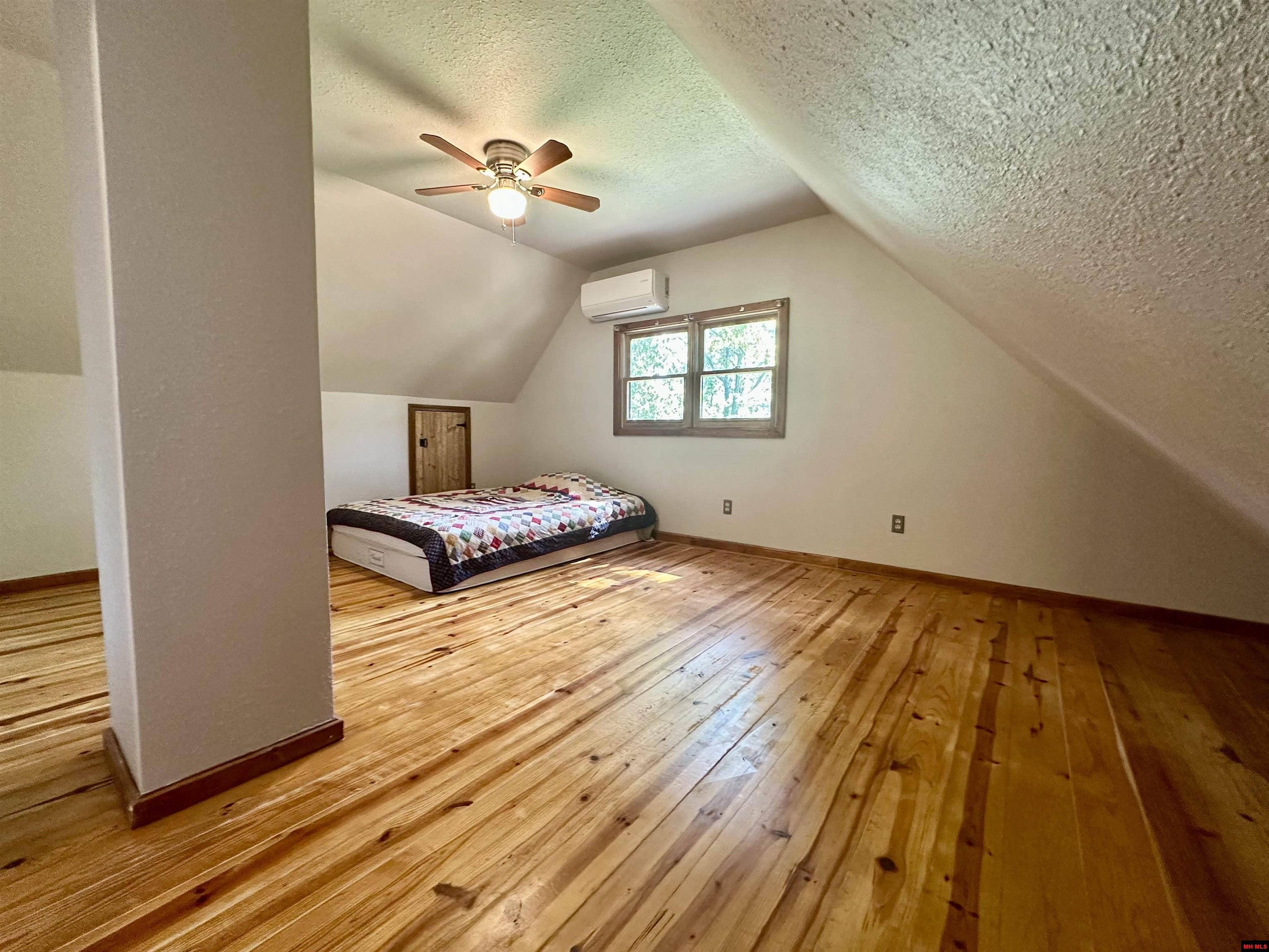 1637 HWY 178 WEST Midway, AR 72651