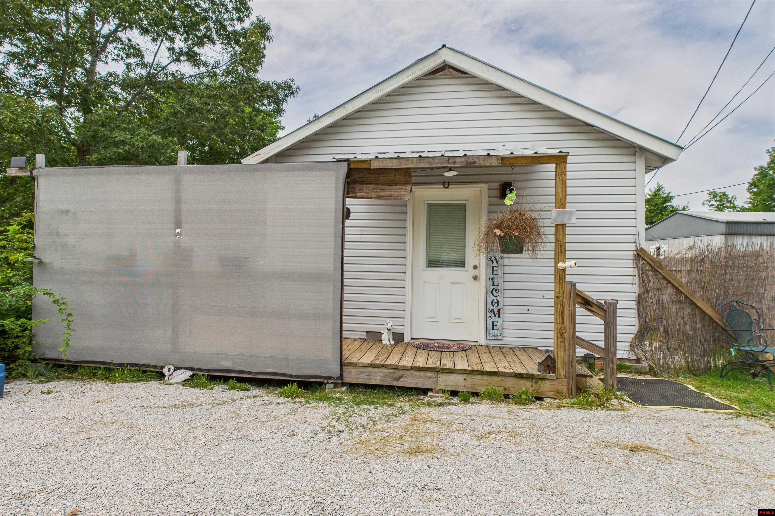 277 CHEROKEE RIDGE LANE Yellville, AR