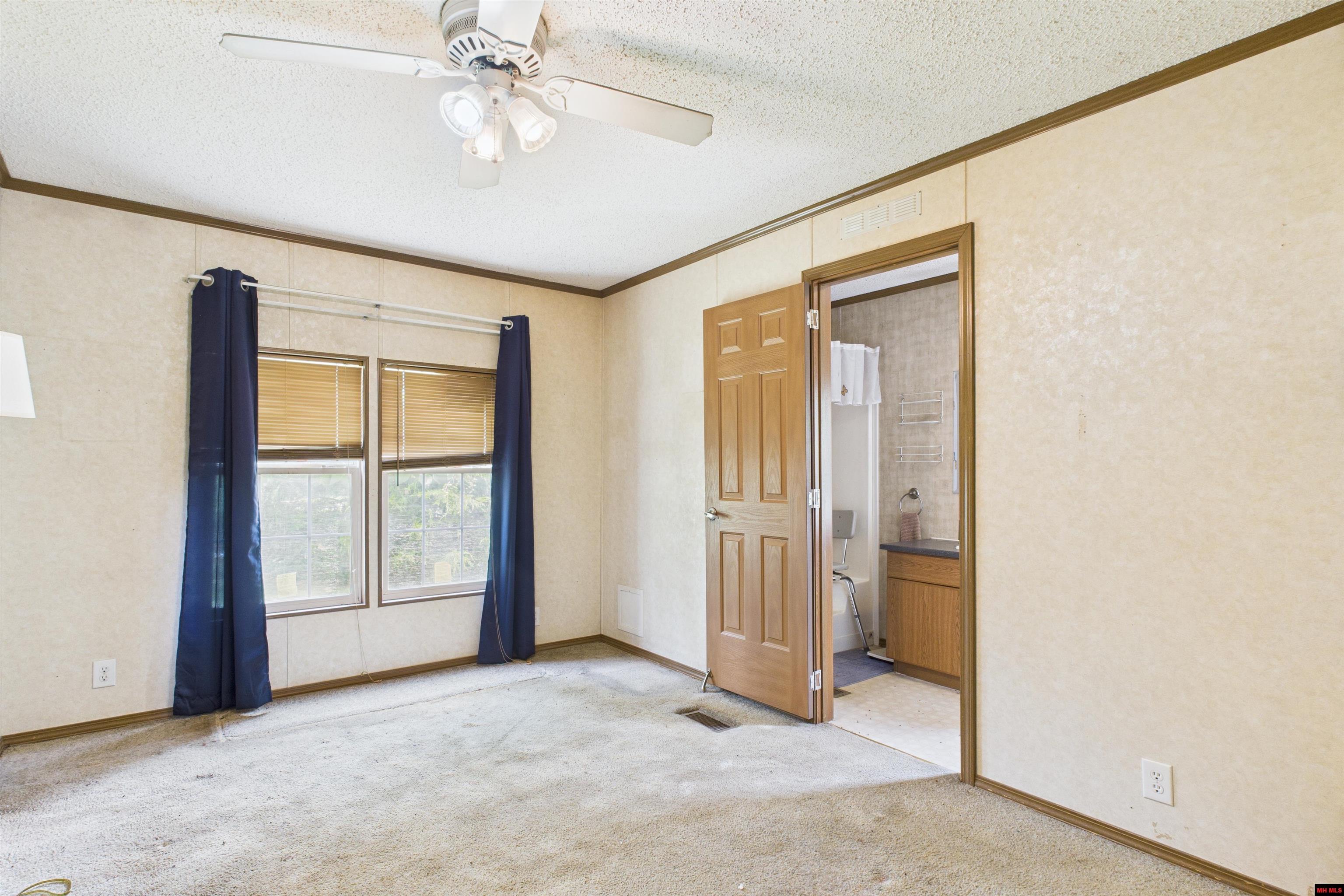 277 CHEROKEE RIDGE LANE Yellville, AR