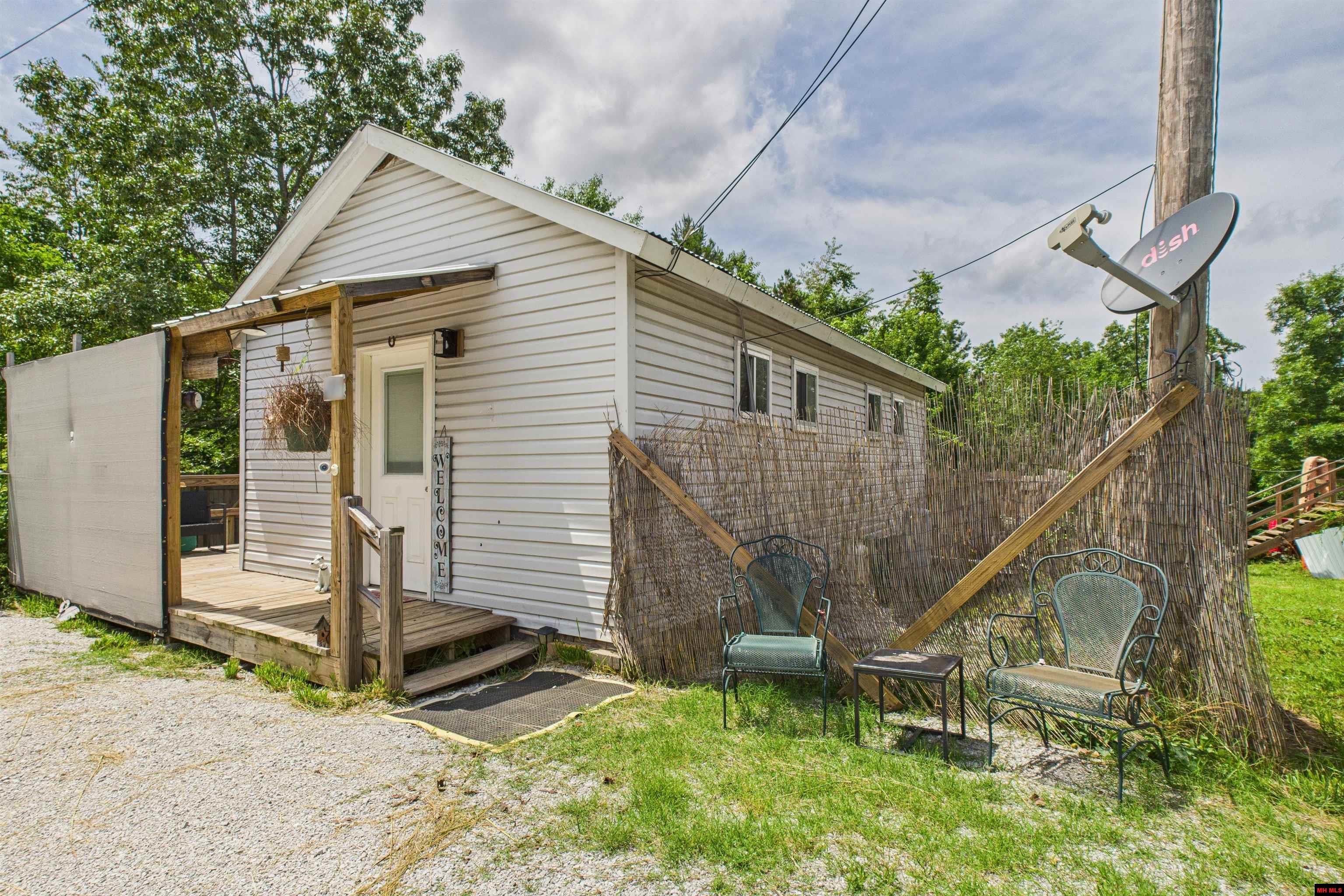 277 CHEROKEE RIDGE LANE Yellville, AR