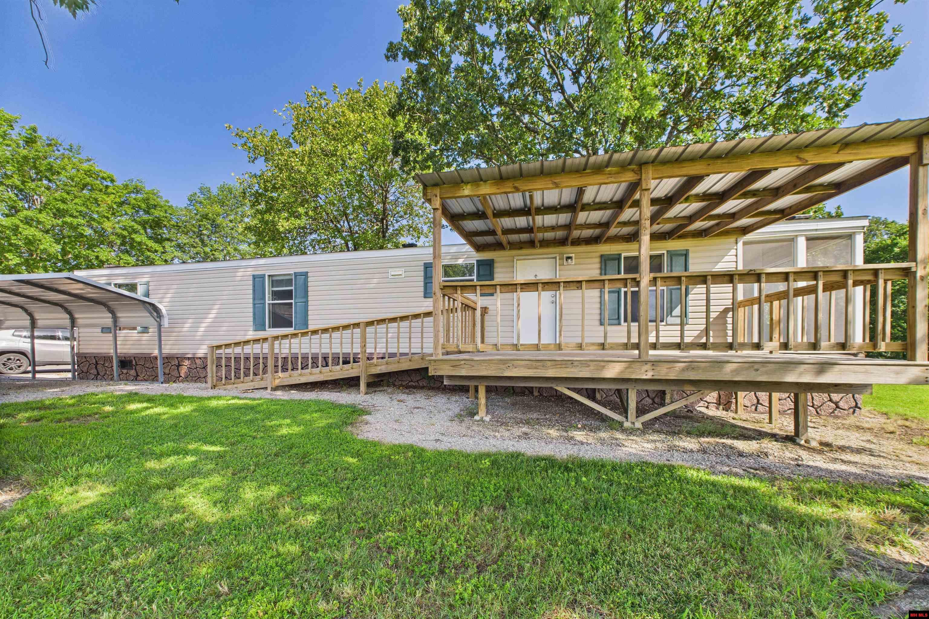 2111 WEST ROAD Mountain Home, AR