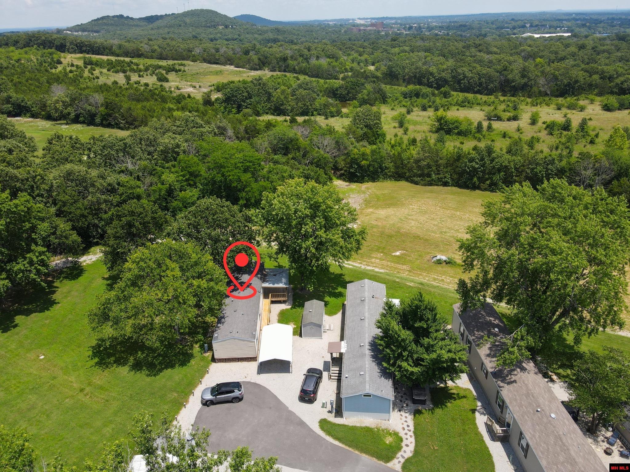 2111 WEST ROAD Mountain Home, AR