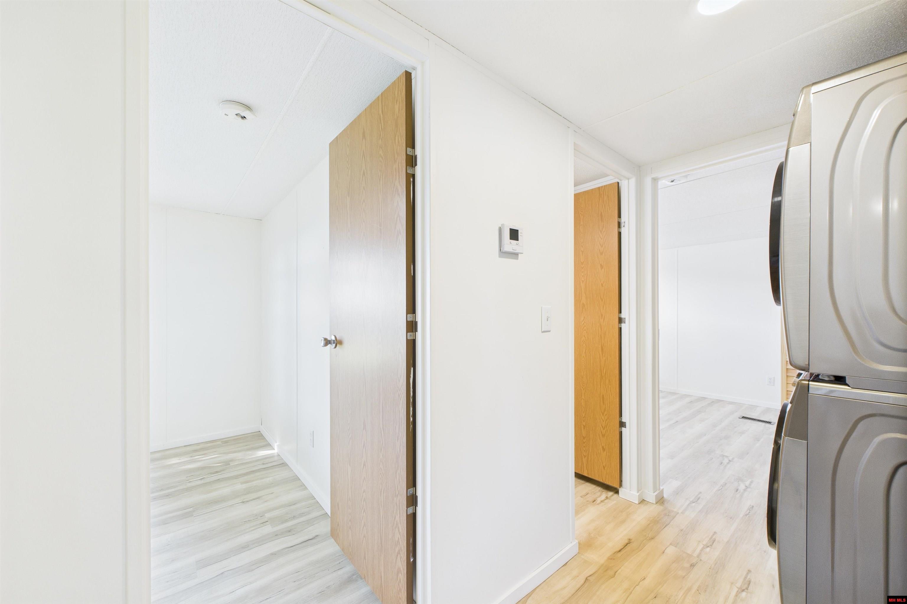 2111 WEST ROAD Mountain Home, AR