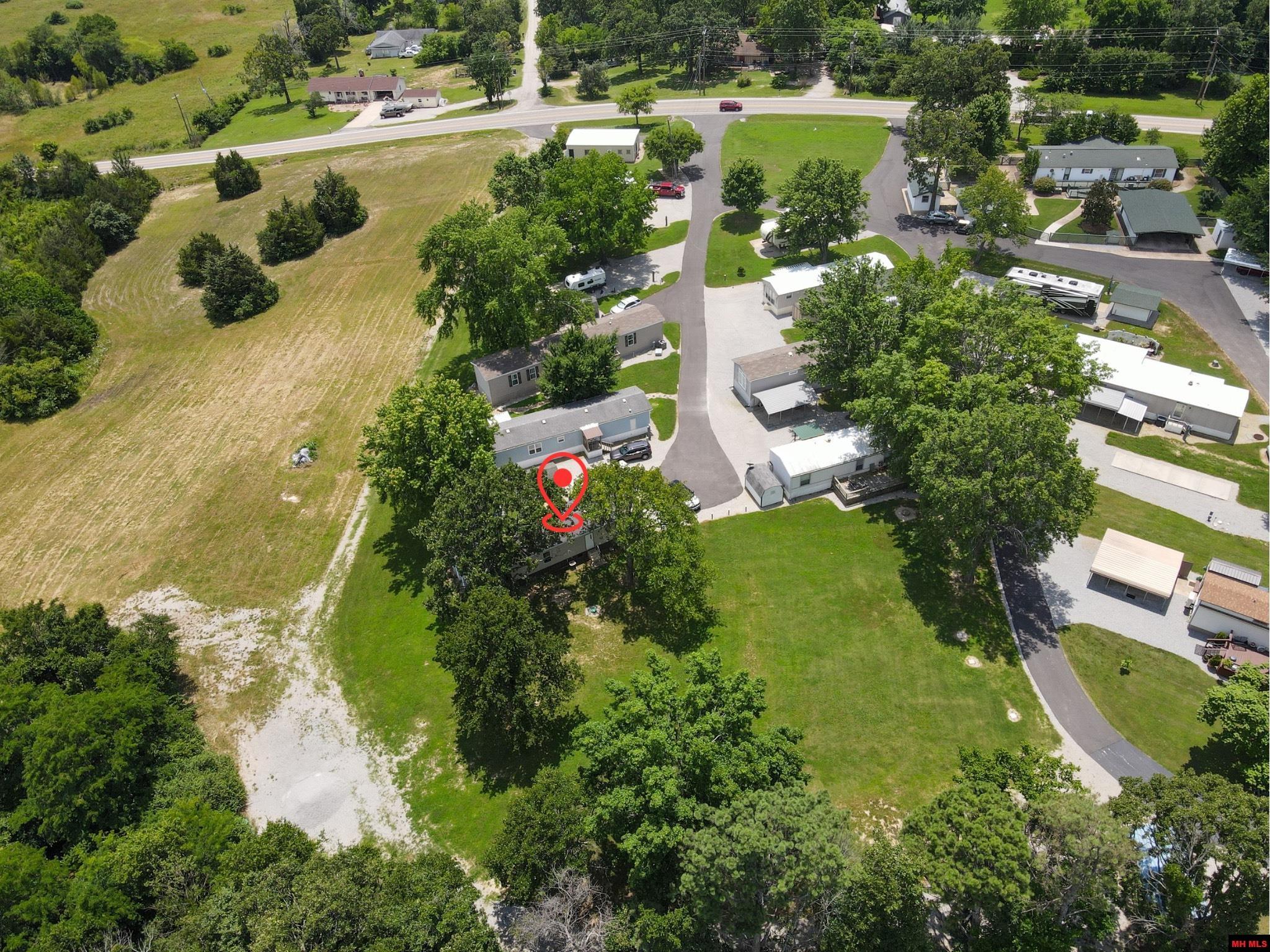 2111 WEST ROAD Mountain Home, AR