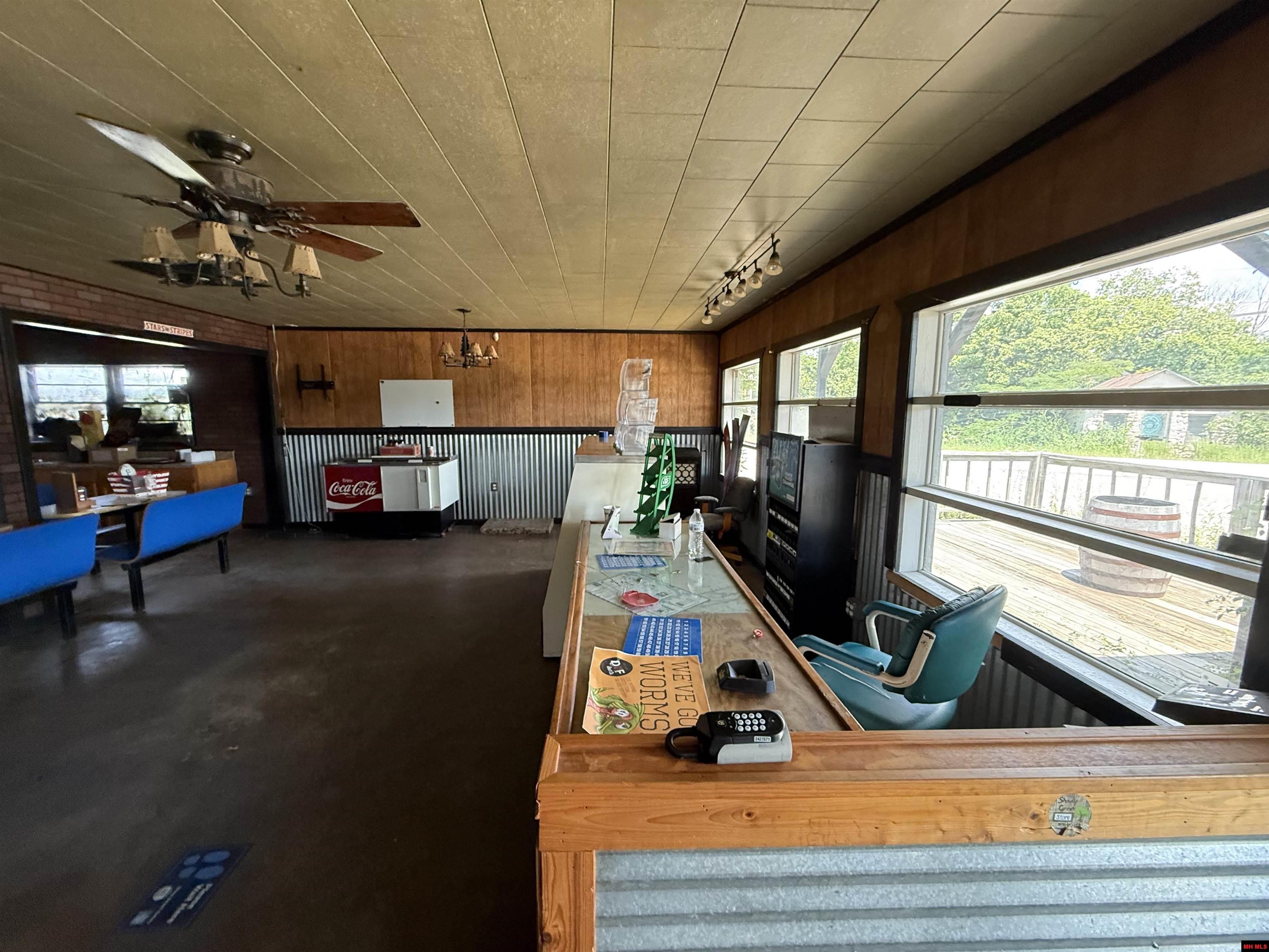 6861 HWY 201 SOUTH Mountain Home, AR