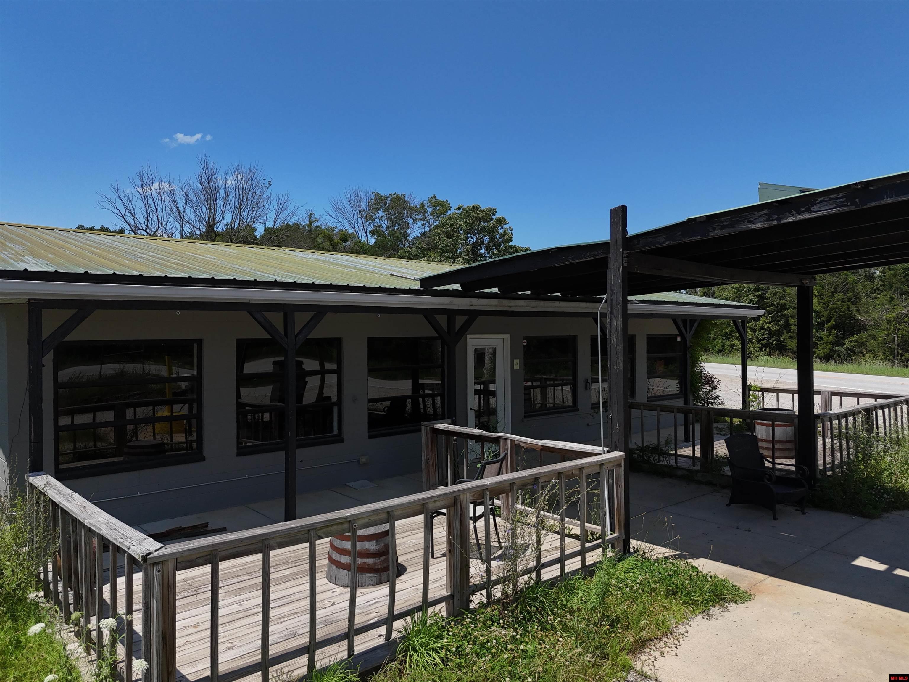 6861 HWY 201 SOUTH Mountain Home, AR
