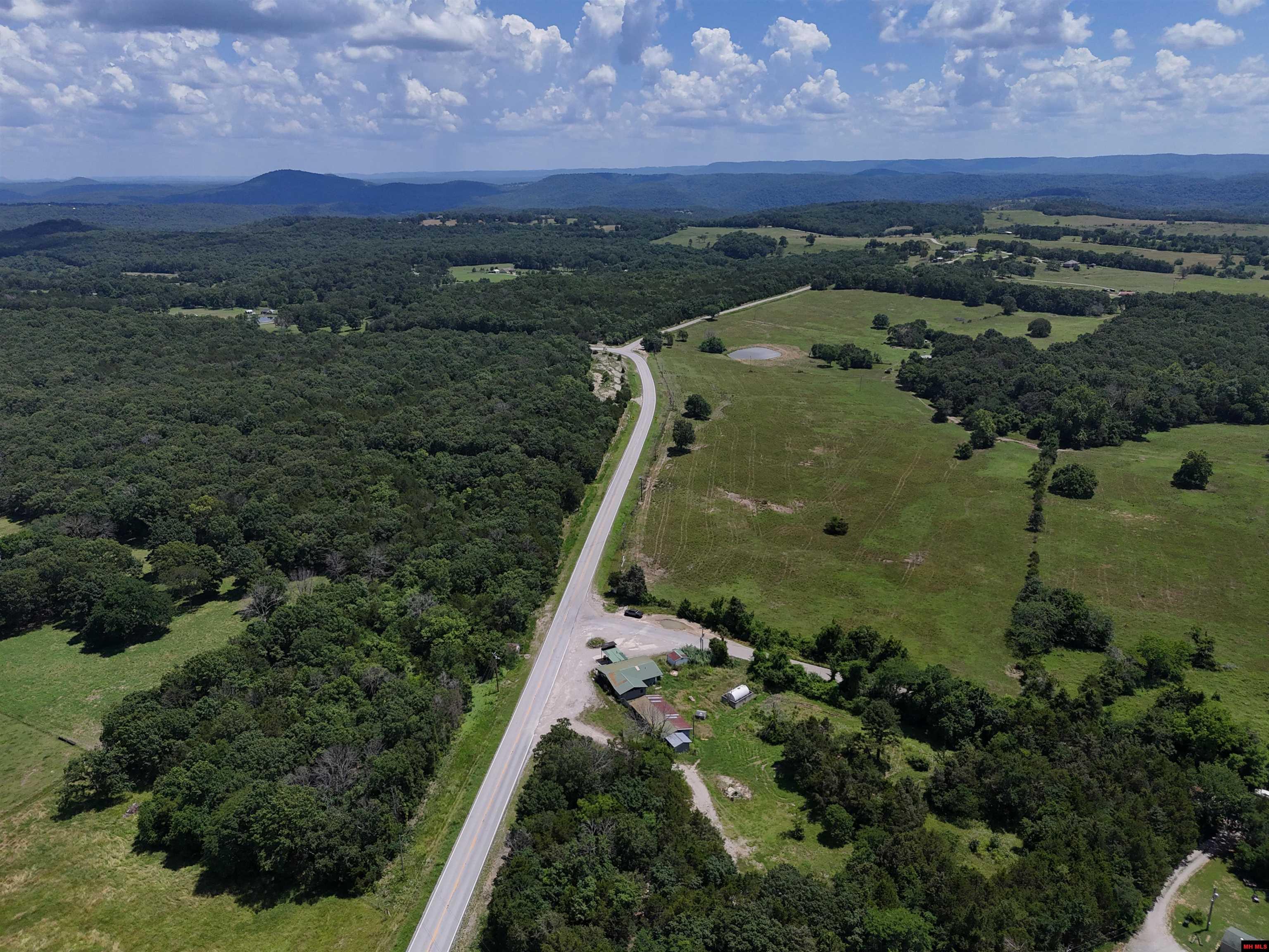6861 HWY 201 SOUTH Mountain Home, AR