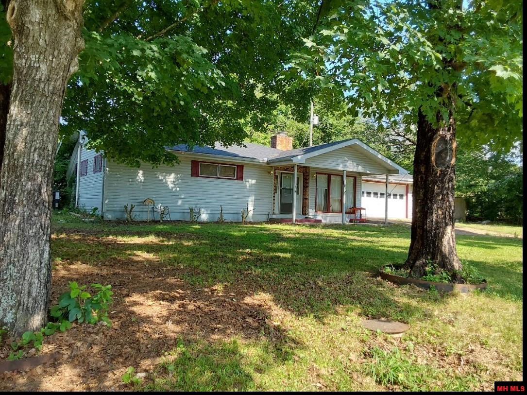 401 S 6TH STREET Flippin, AR