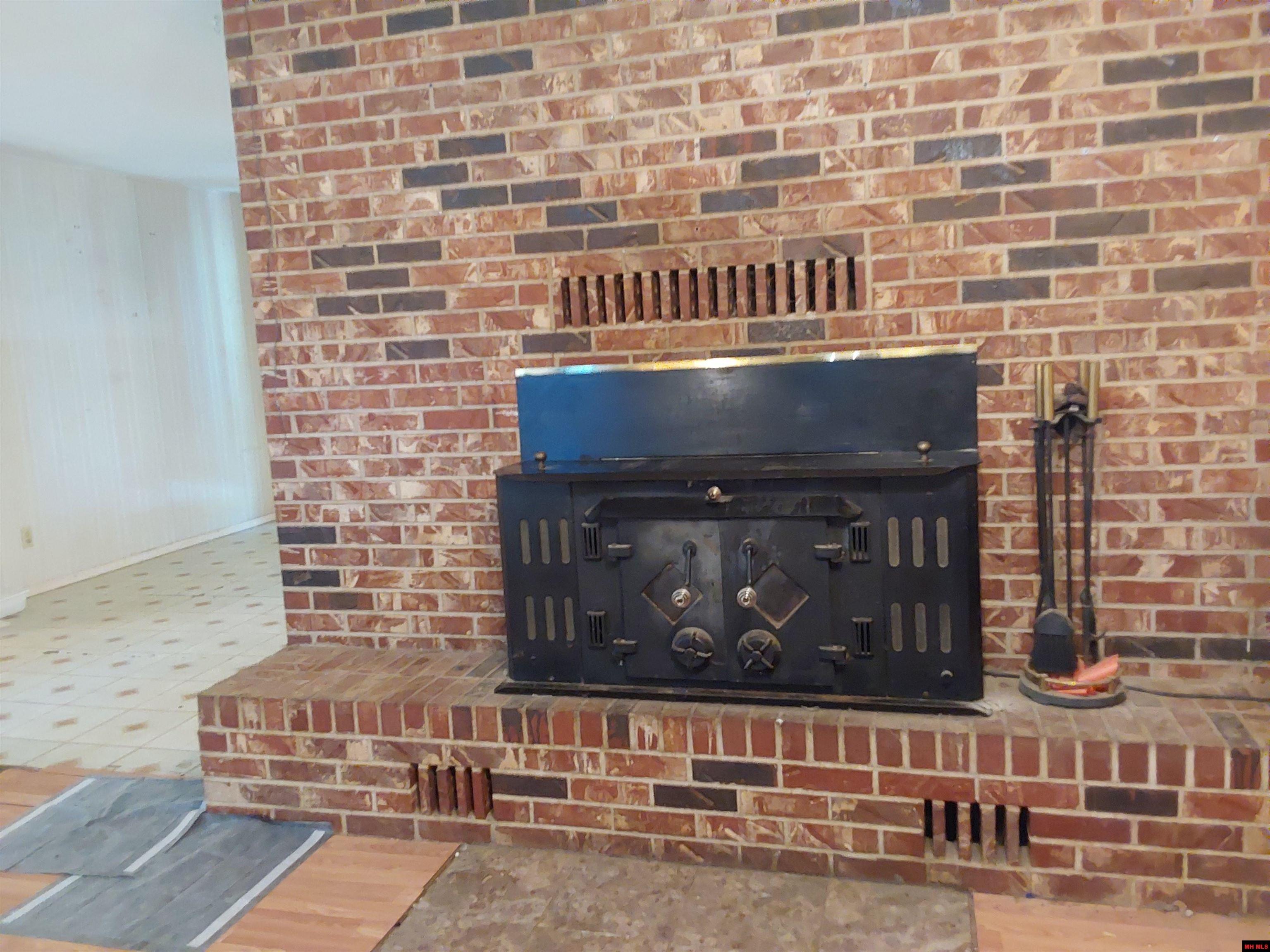 401 S 6TH STREET Flippin, AR