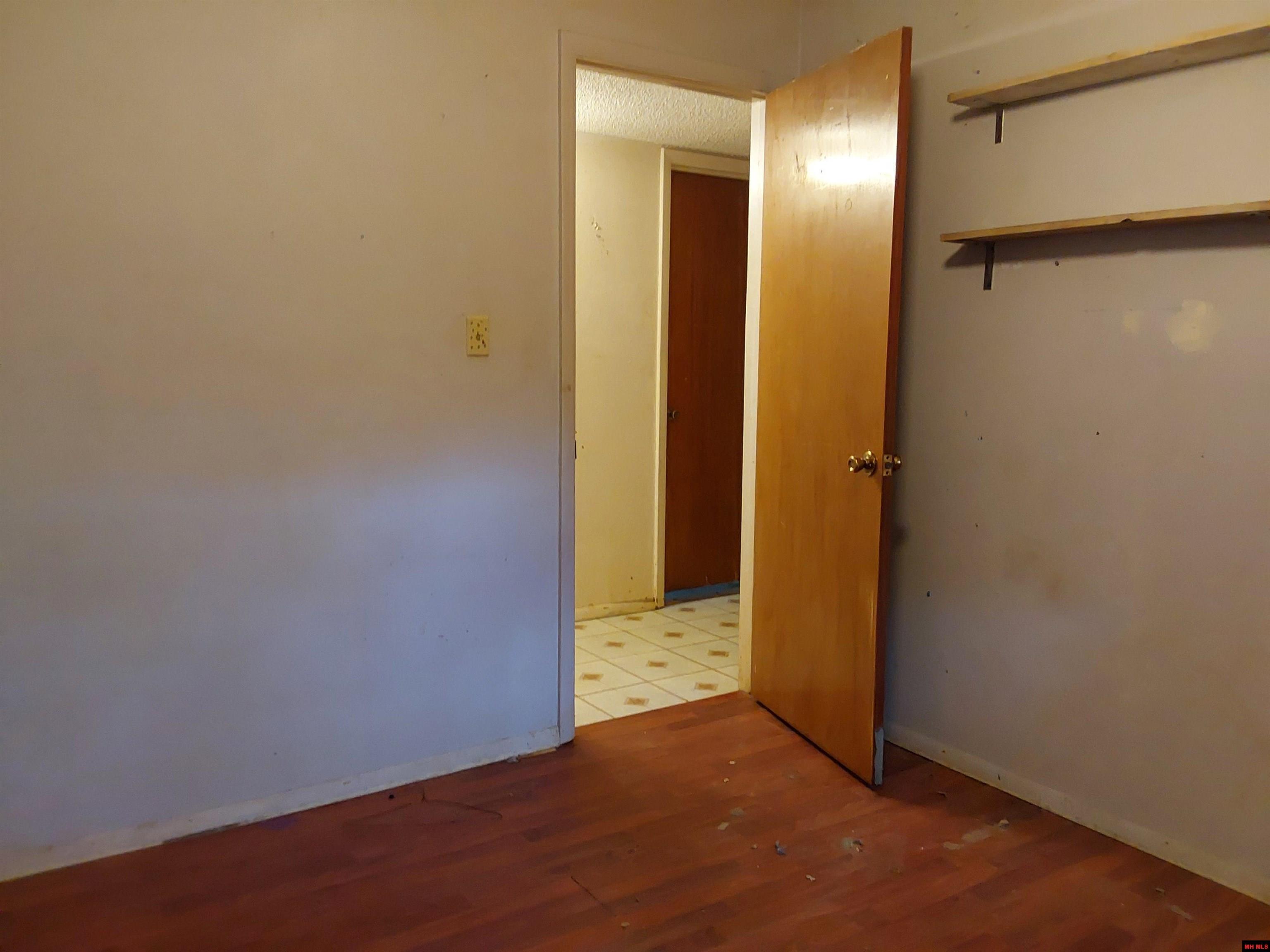 401 S 6TH STREET Flippin, AR