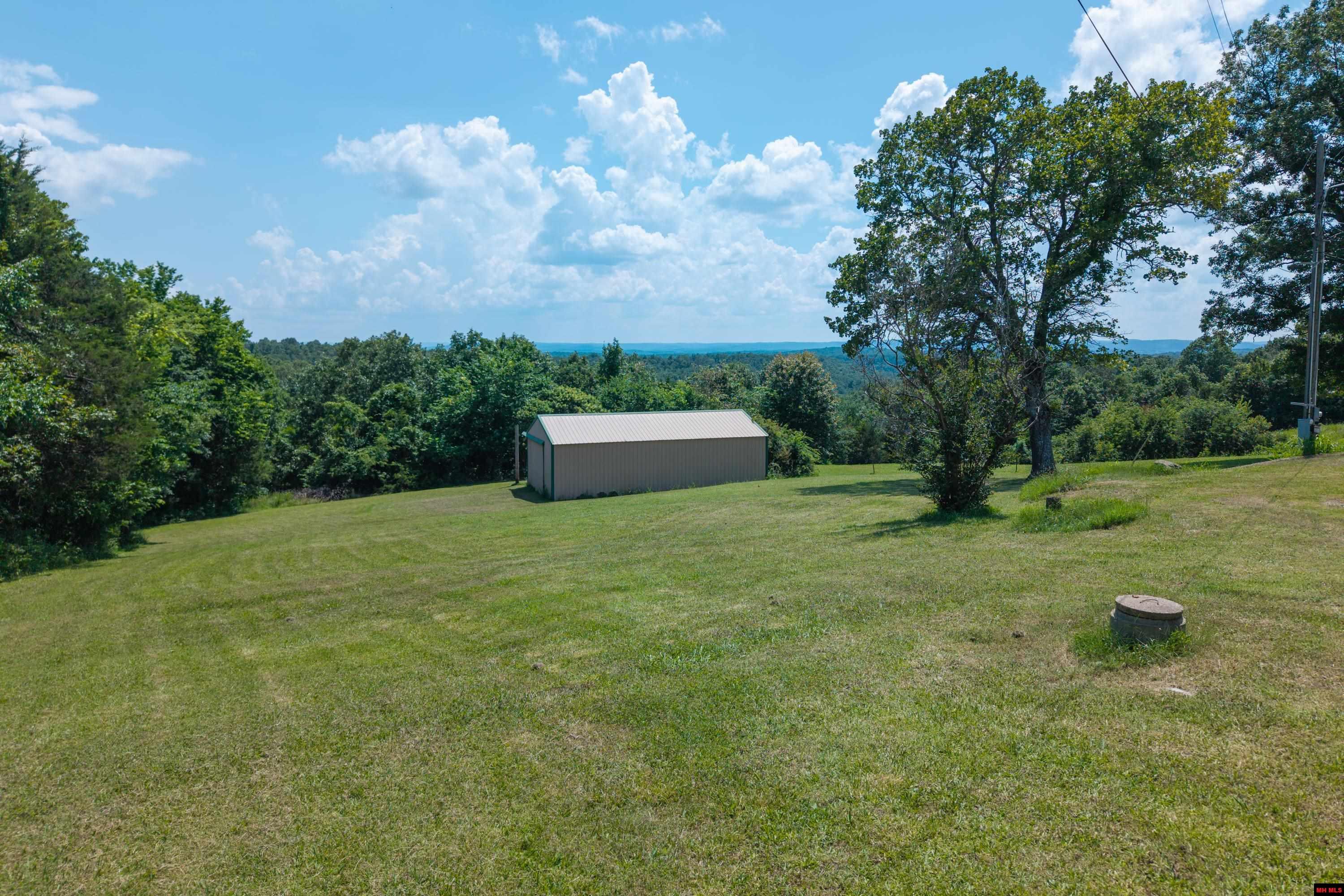 5738 OAKLAND ROAD Oakland, AR