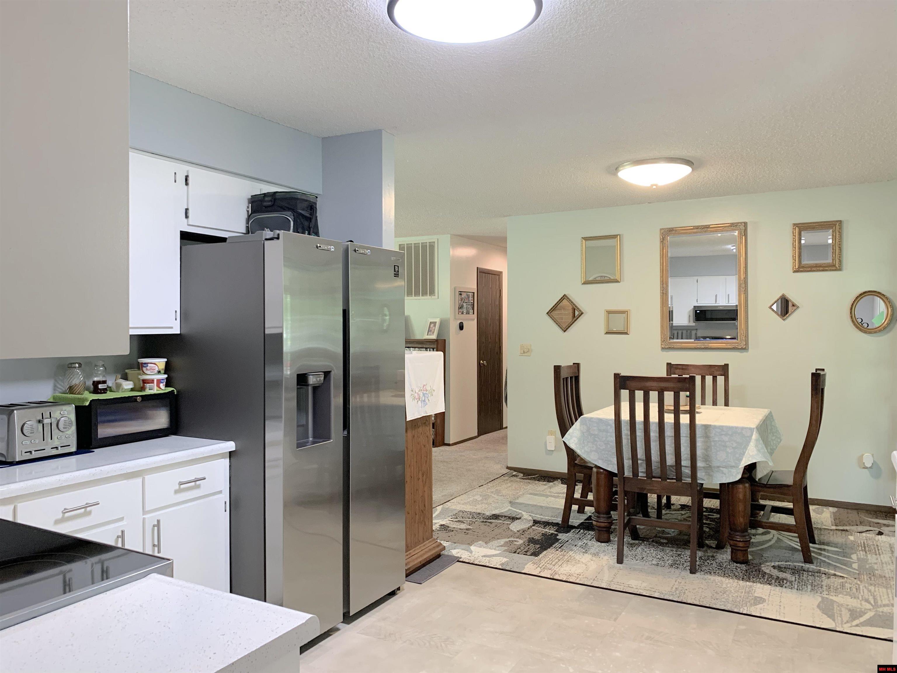 1809 JOHNS DRIVE Mountain Home, AR 72653