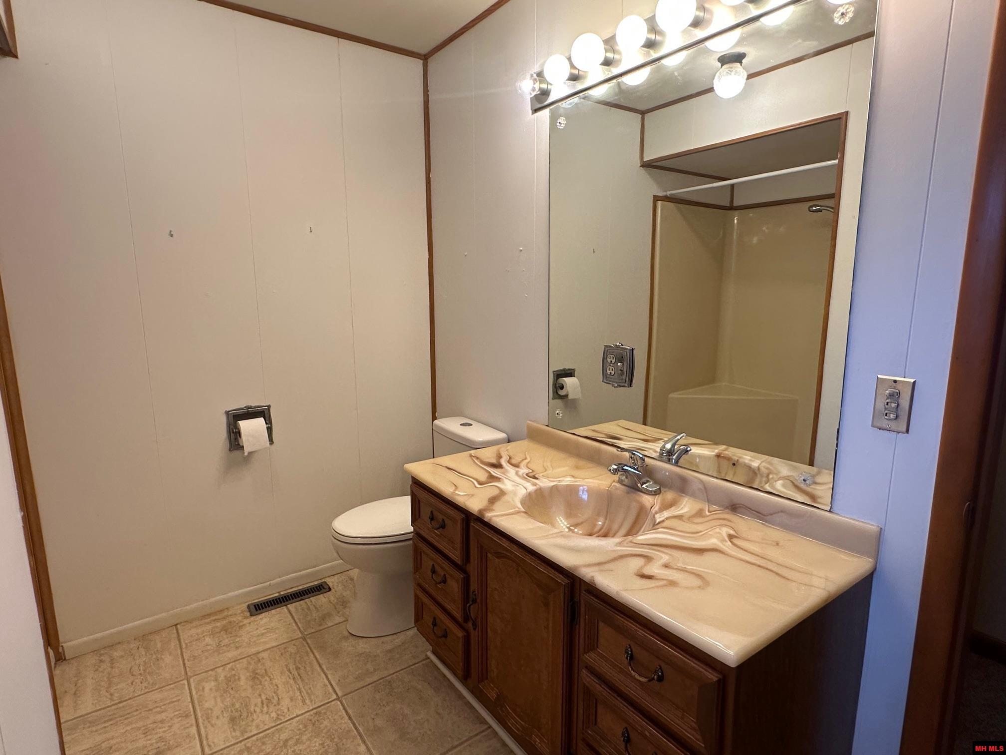 46 BOAT DOCK ROAD Lakeview, AR 72642