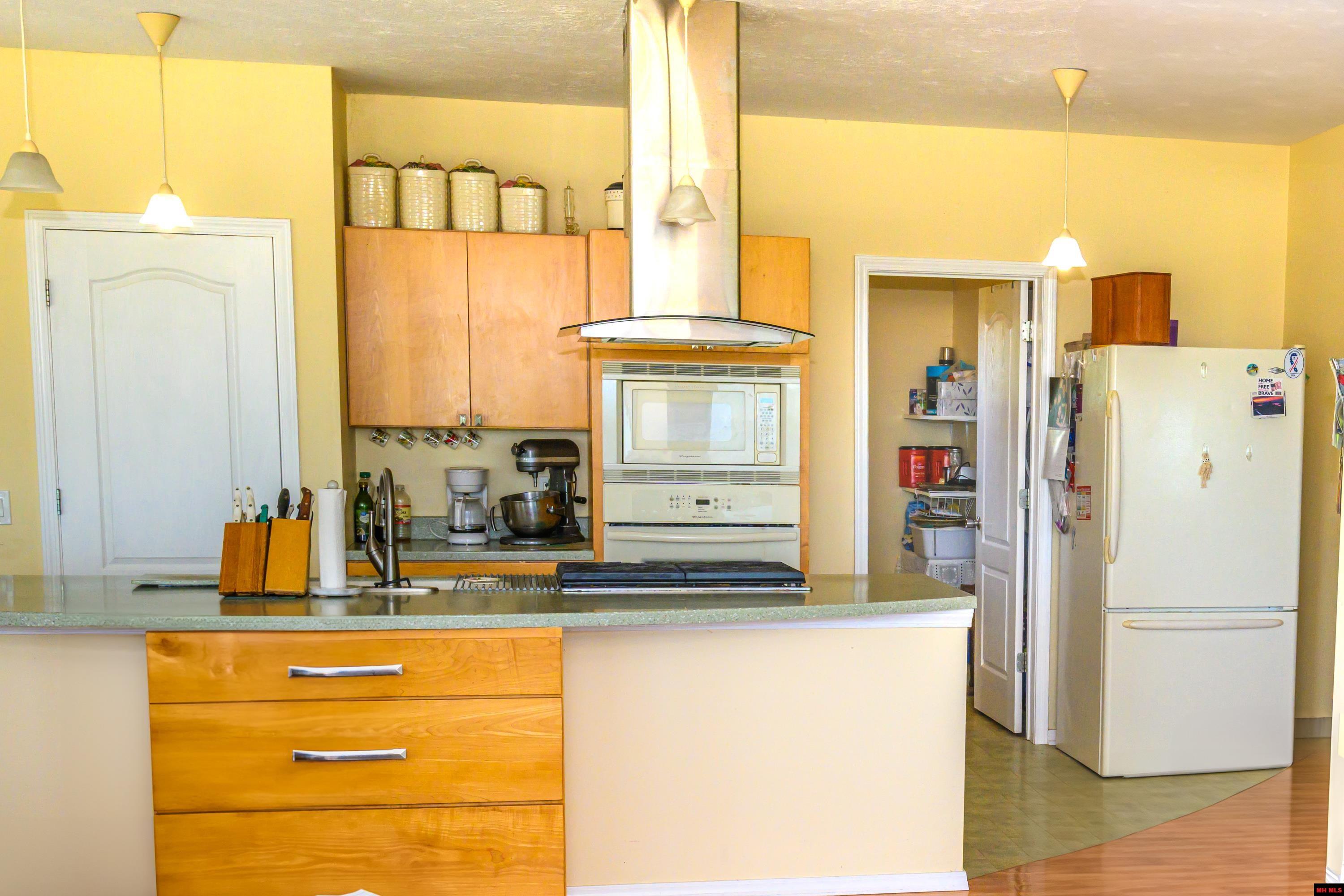 49 EMERICK COURT Jordan, AR