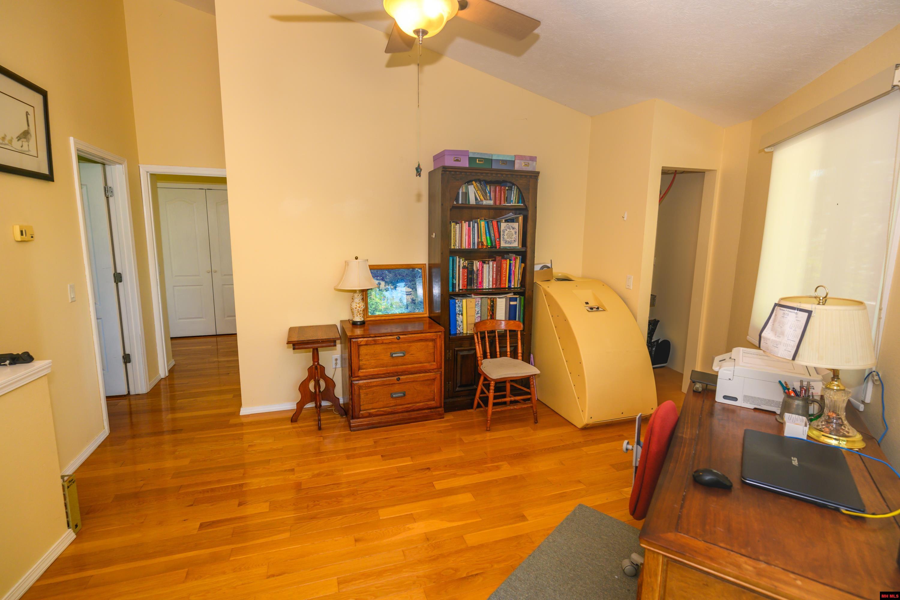 49 EMERICK COURT Jordan, AR