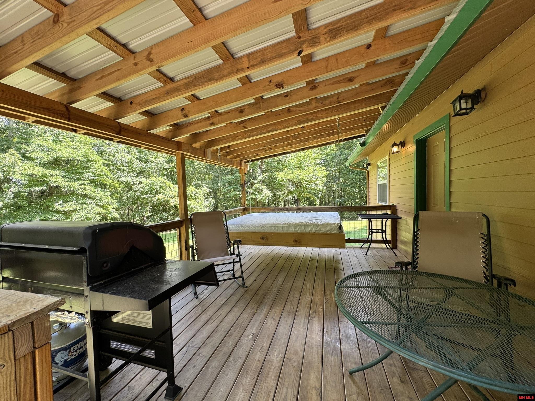 991 FRY ROAD Harriet, AR 72639