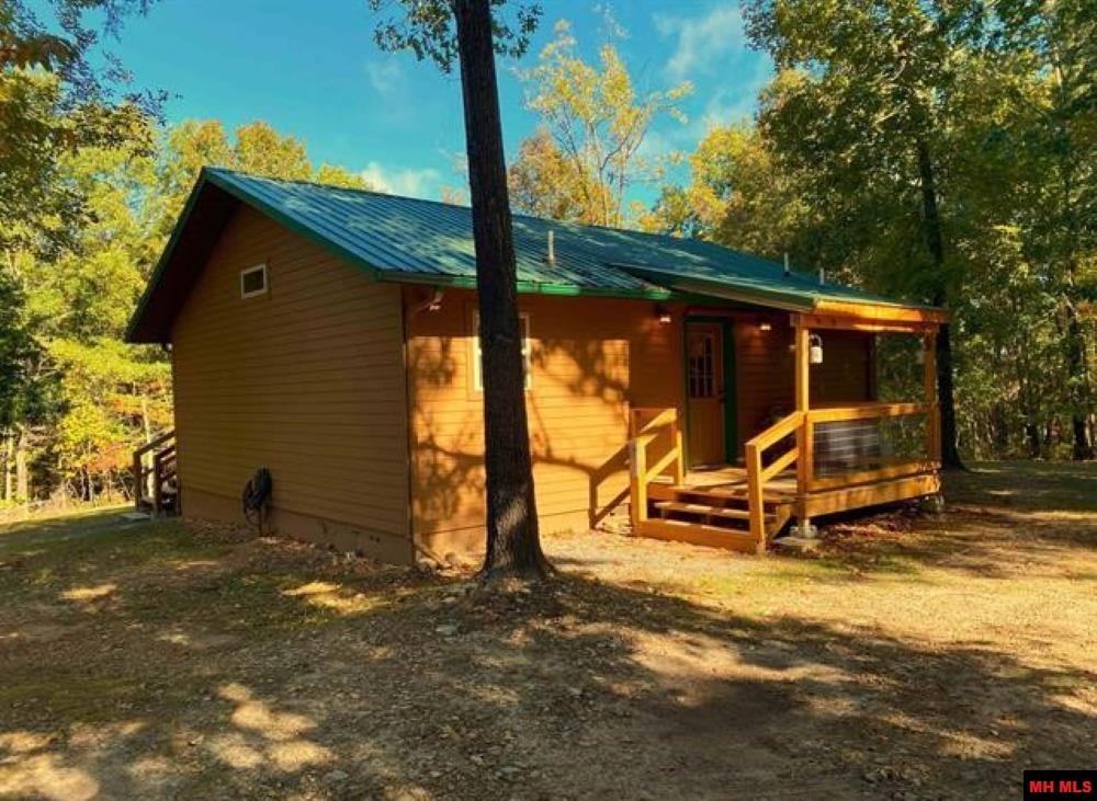 991 FRY ROAD Harriet, AR 72639