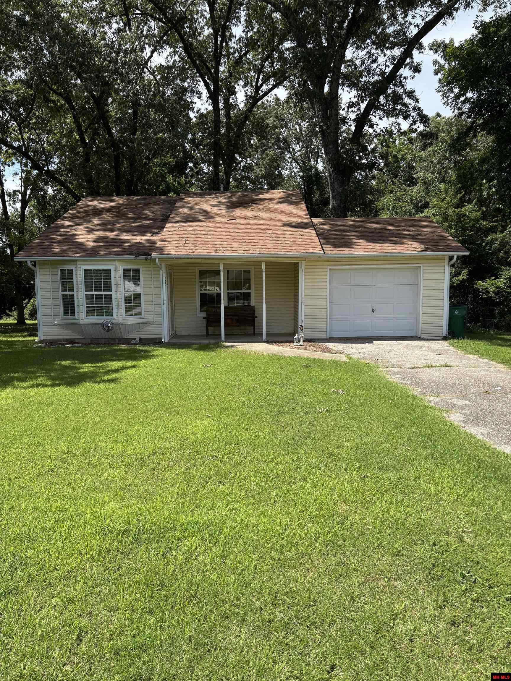 700 BIRDSONG AVENUE | Gassville, AR
