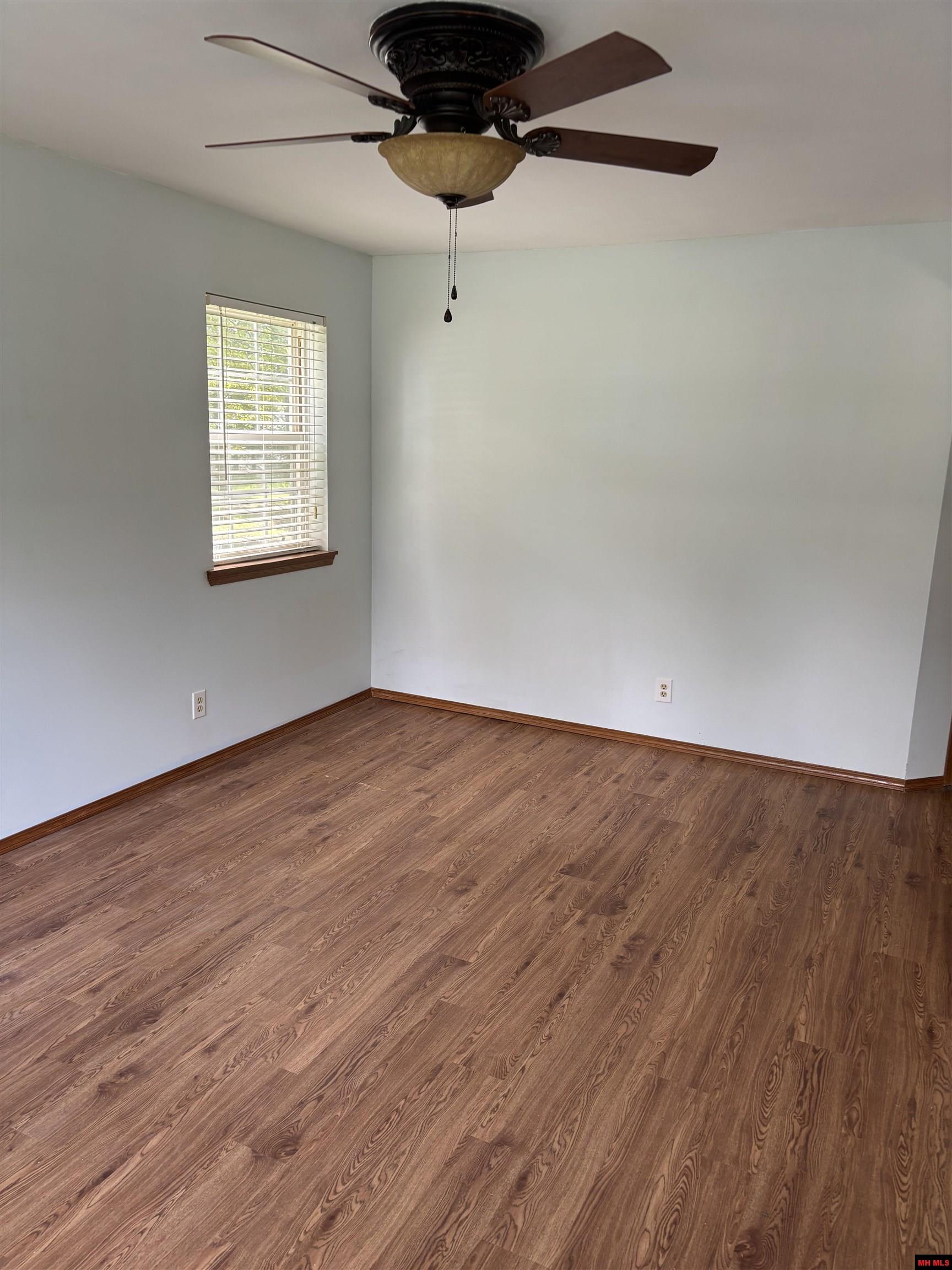 700 BIRDSONG AVENUE Gassville, AR