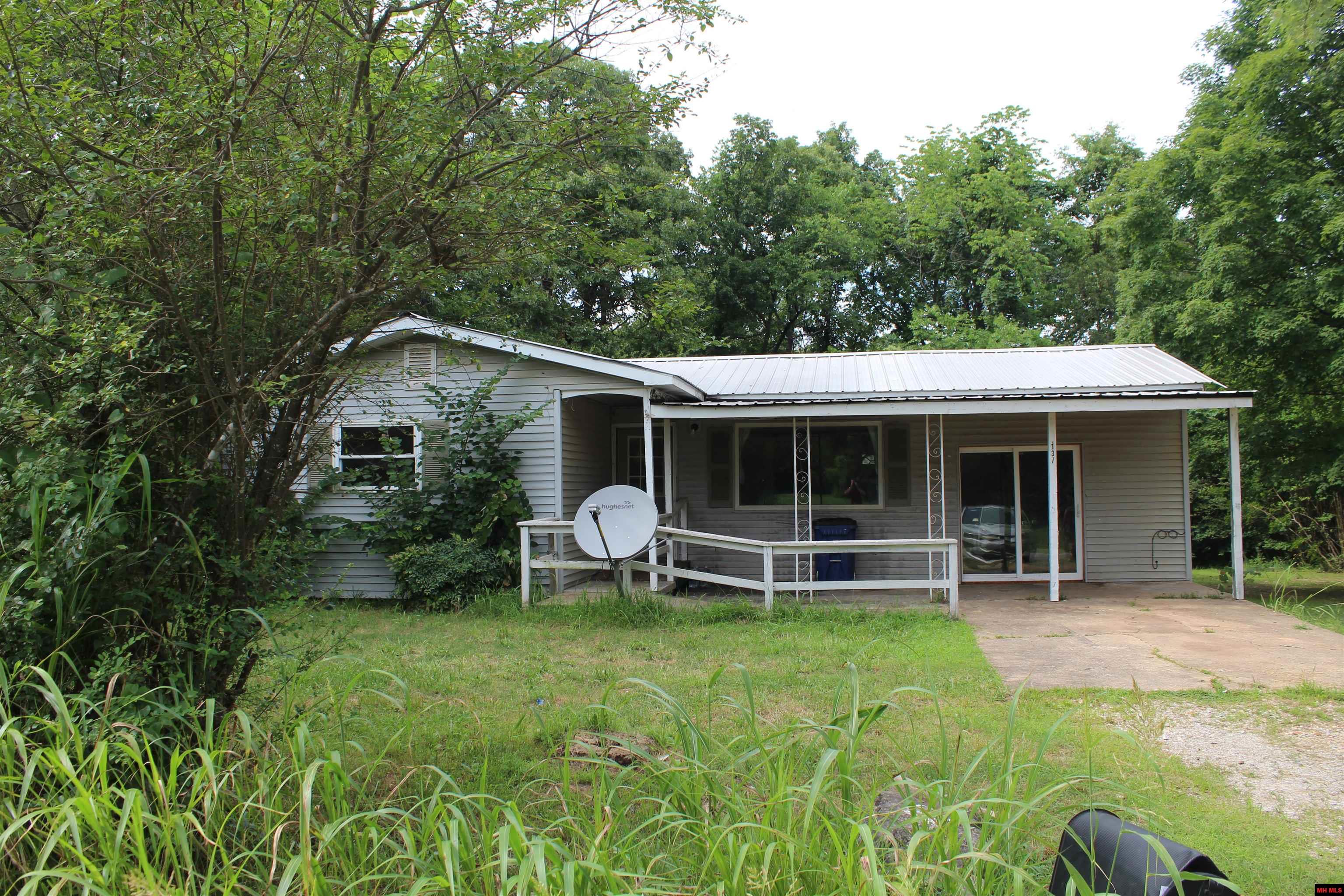 137 DOVE STREET Diamond City, AR