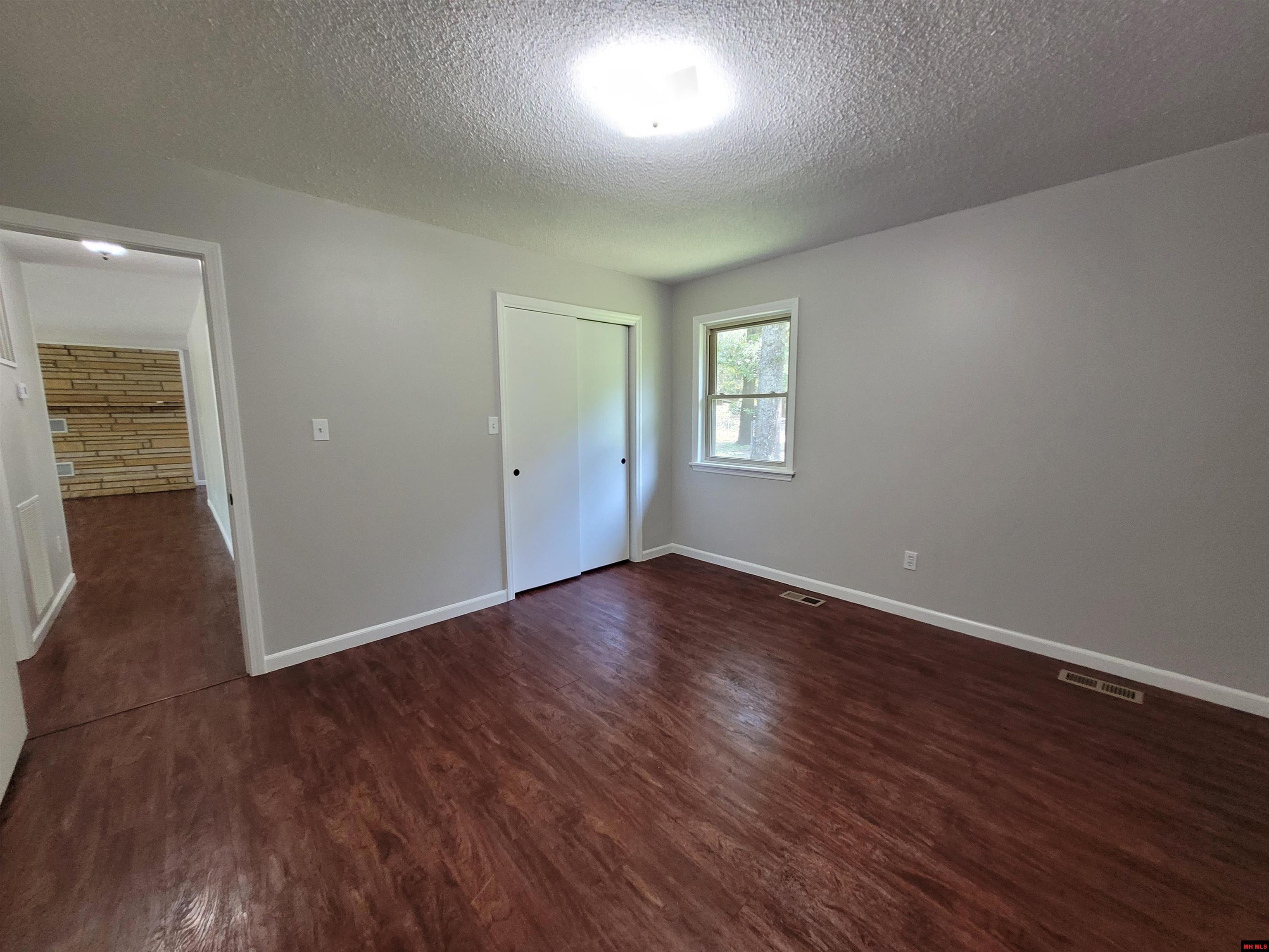 1607 RIVERVIEW CIRCLE Horseshoe Bend, AR 72512