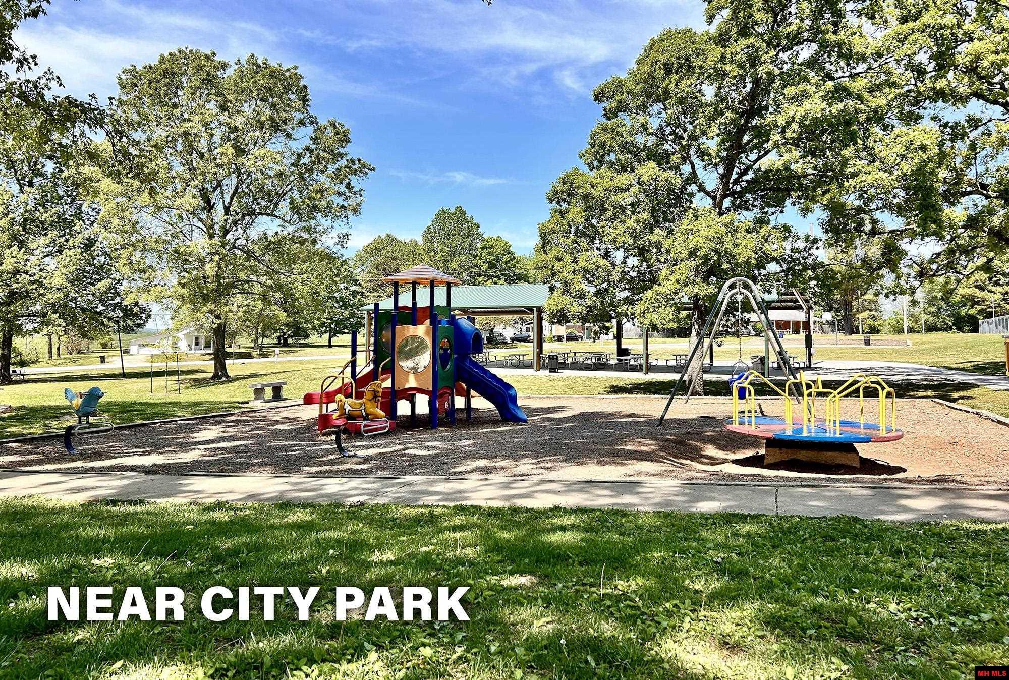 142 W FACTORY STREET Gassville, AR 72653