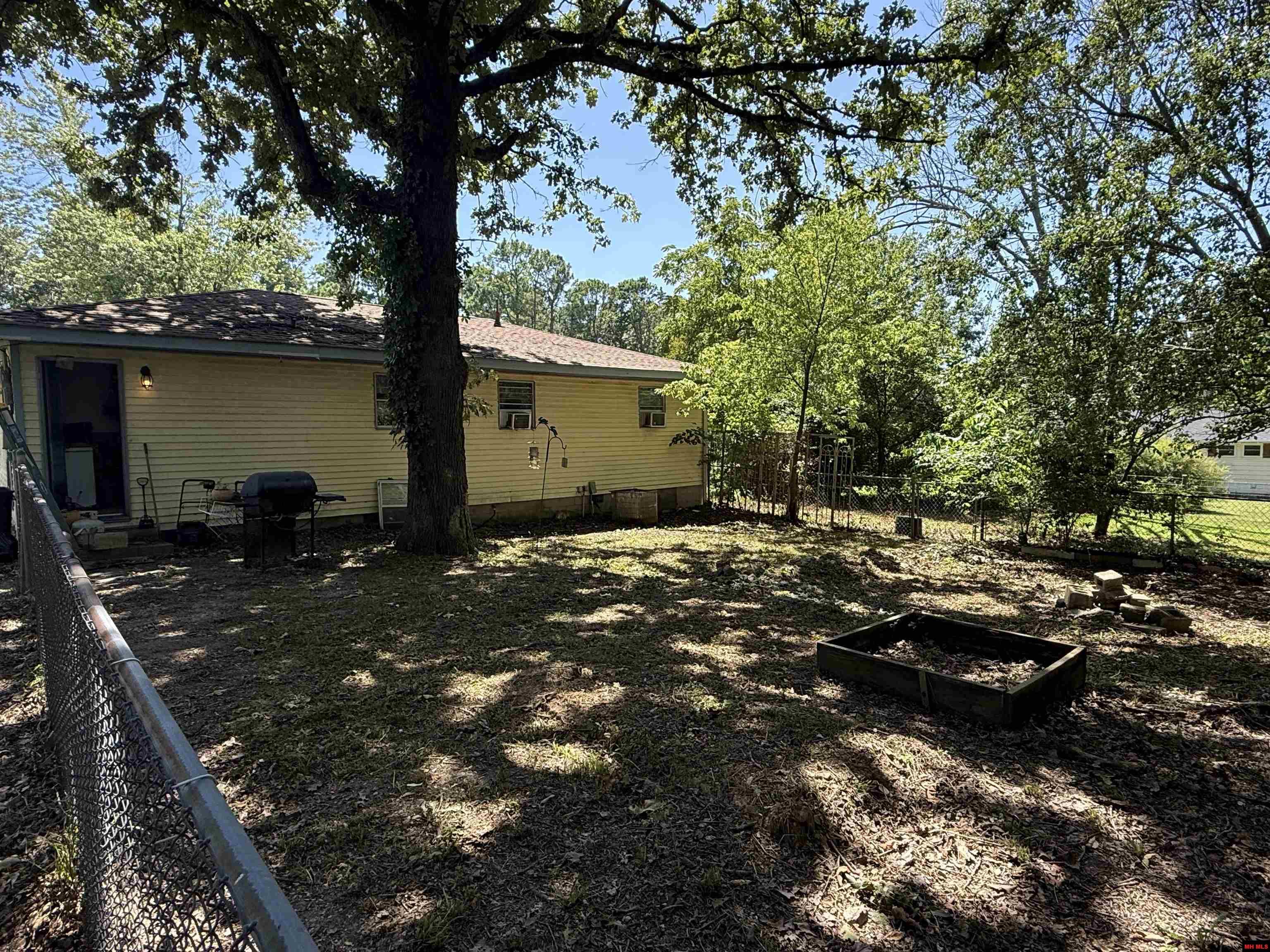1281 HWY 178 WEST Midway, AR